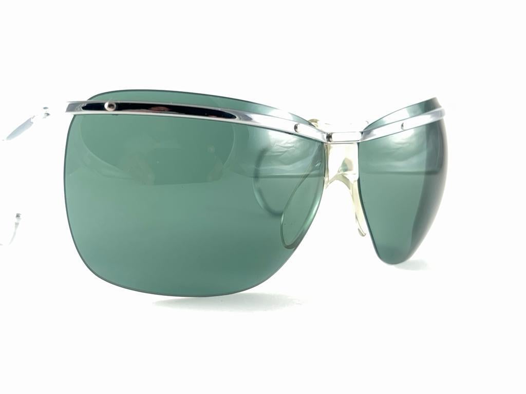 Neu Vintage Sol Amor Silber leichte Randlose Wickelrahmen-Sonnenbrille mit Wickelrahmen, 60er Jahre, Frankreich, Vintage im Zustand „Neu“ im Angebot in Baleares, Baleares