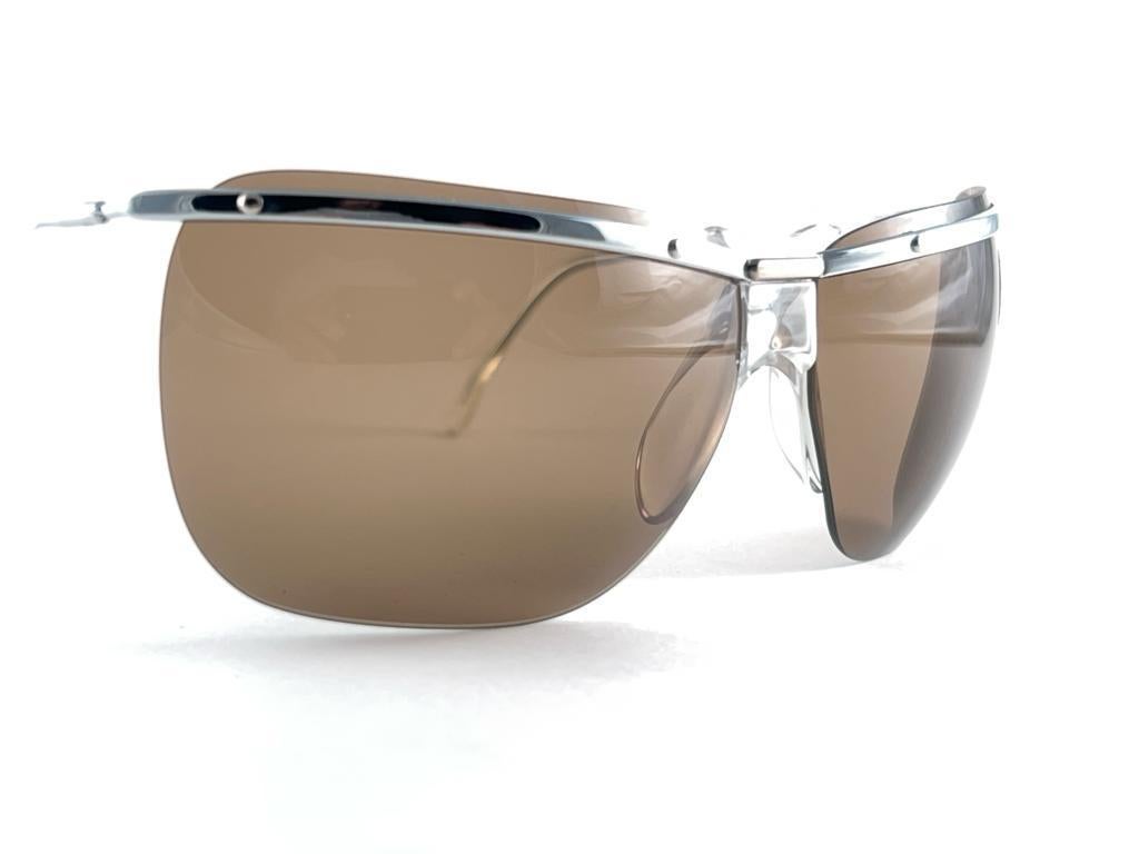 Neu Vintage Sol Amor Silber leichte Randlose Wickelrahmen-Sonnenbrille mit Wickelrahmen, 60er Jahre, Frankreich, Vintage im Zustand „Neu“ im Angebot in Baleares, Baleares