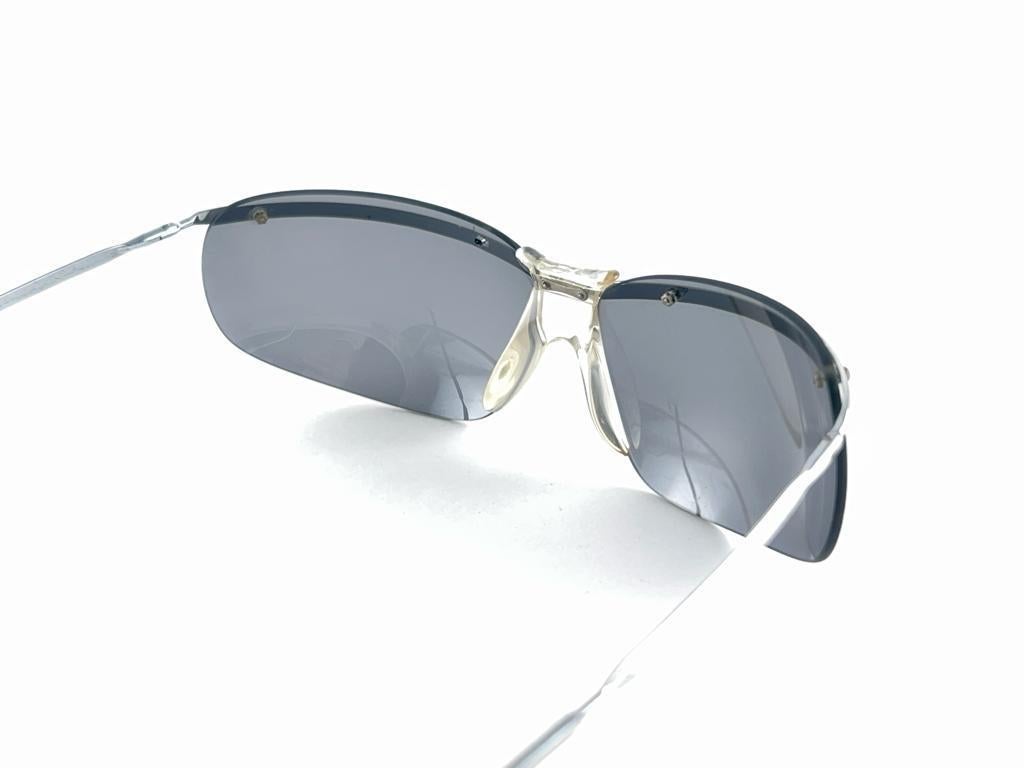 New Vintage Sol Amor Silver Lightweight Rimless Wrap Frame Sunglasses 60S France en vente 3
