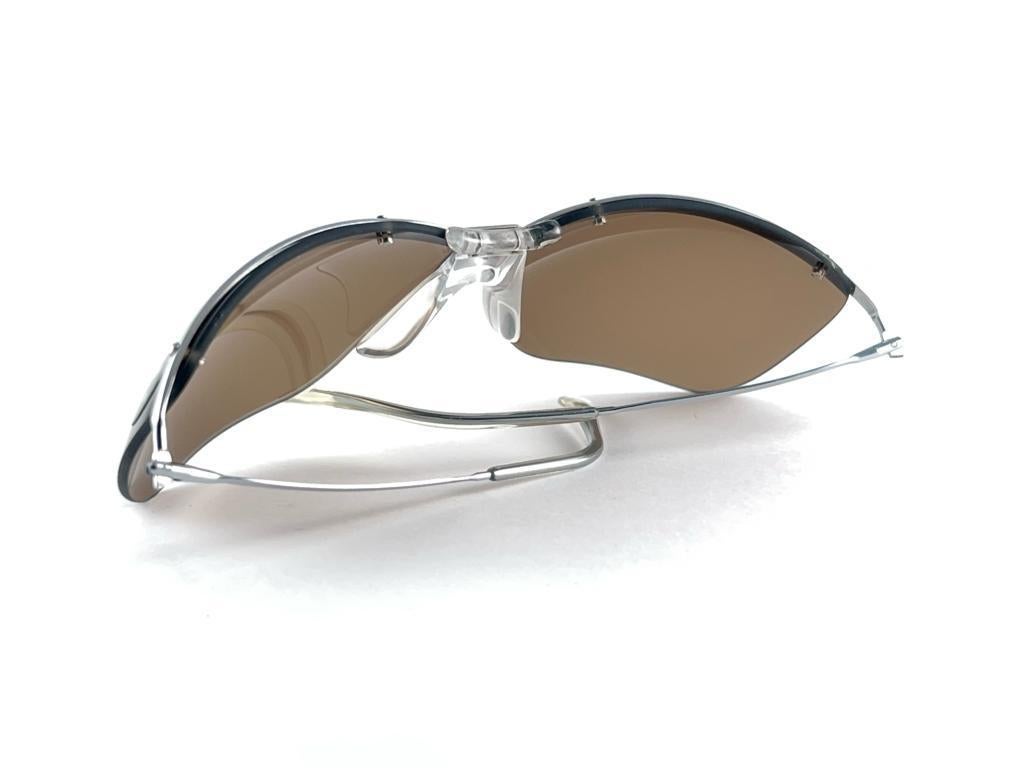 New Vintage Sol Amor Silver Lightweight Rimless Wrap Frame Sunglasses 60s France For Sale 5