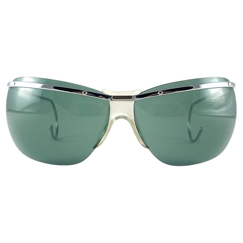 New Vintage Sol Amor Silver Lightweight Rimless Wrap Frame Sunglasses 60s France For Sale