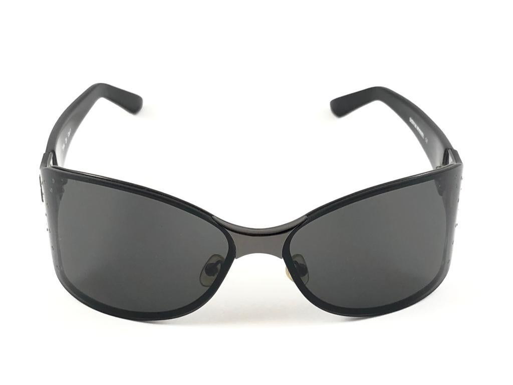 Neu Vintage Sonia Rykiel Schwarzer Schildrahmen mit grauen Linsen Sonnenbrillen Y2K im Zustand „Neu“ im Angebot in Baleares, Baleares