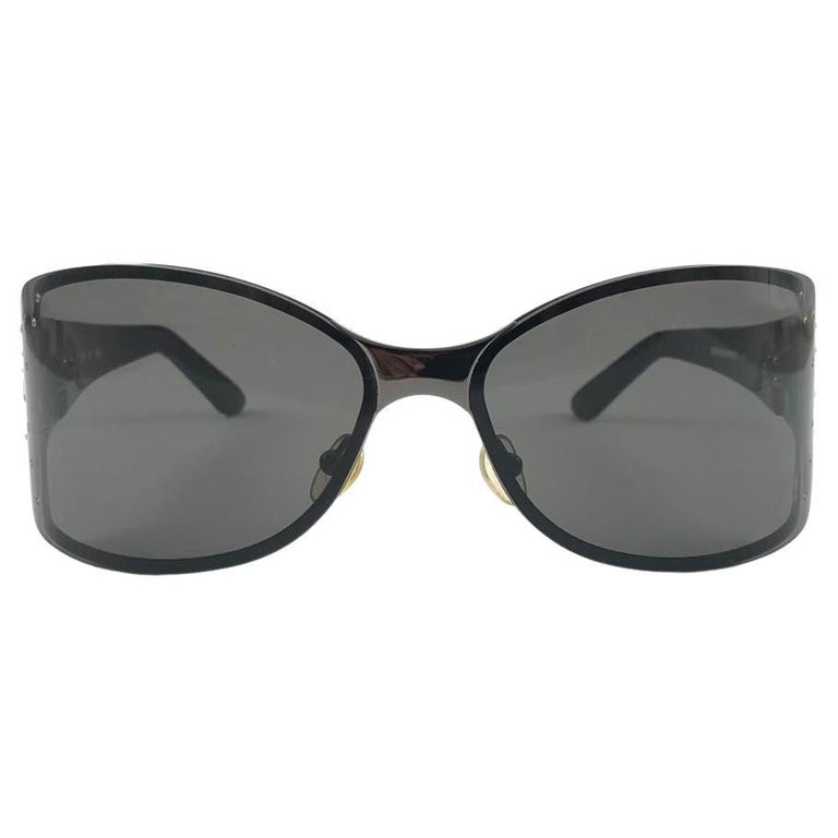 New Vintage Sonia Rykiel Black Shield Frame Holding Grey Lenses Sunglasses  Y2K For Sale at 1stDibs