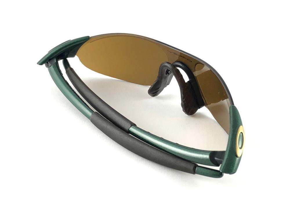 Brown New Vintage Sports Oakley 0.7 JOKER Gold Iridium Lenses 1999 Sunglasses  For Sale