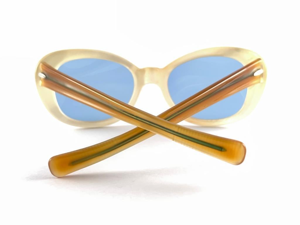 New Vintage Suntimer Victory Blue Lenses Made in France 1960's Sunglasses  en vente 6