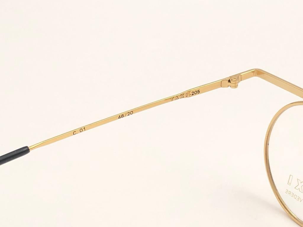Neu Vintage TAXI von Casanova Kleine runde Sonnenbrille in Gold & Schwarz, 1980 Damen im Angebot