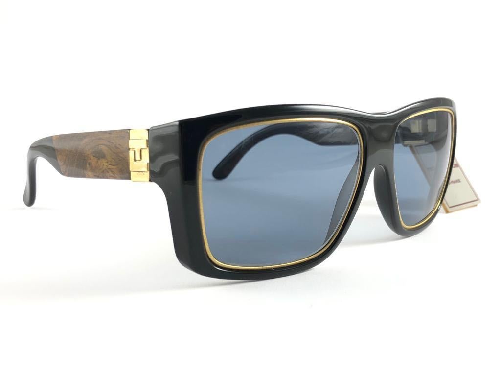 New Vintage Ted Lapidus Paris TL 19 Gold & Black 1970 Sunglasses For Sale 5