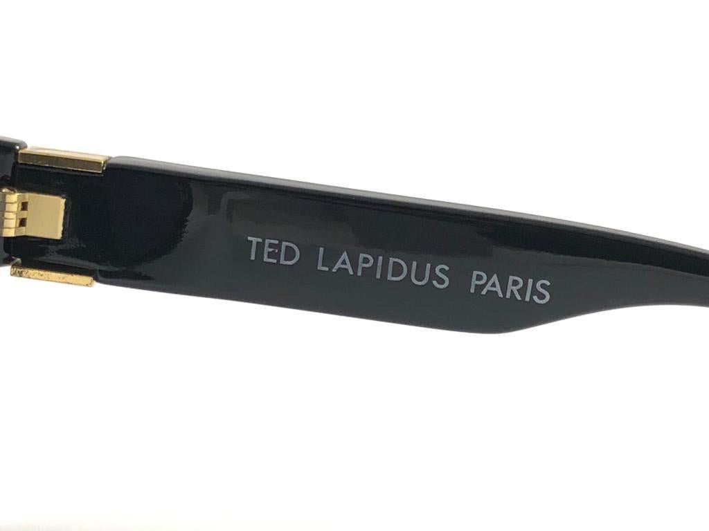 Gray New Vintage Ted Lapidus Paris TL 19 Gold & Black 1970 Sunglasses For Sale