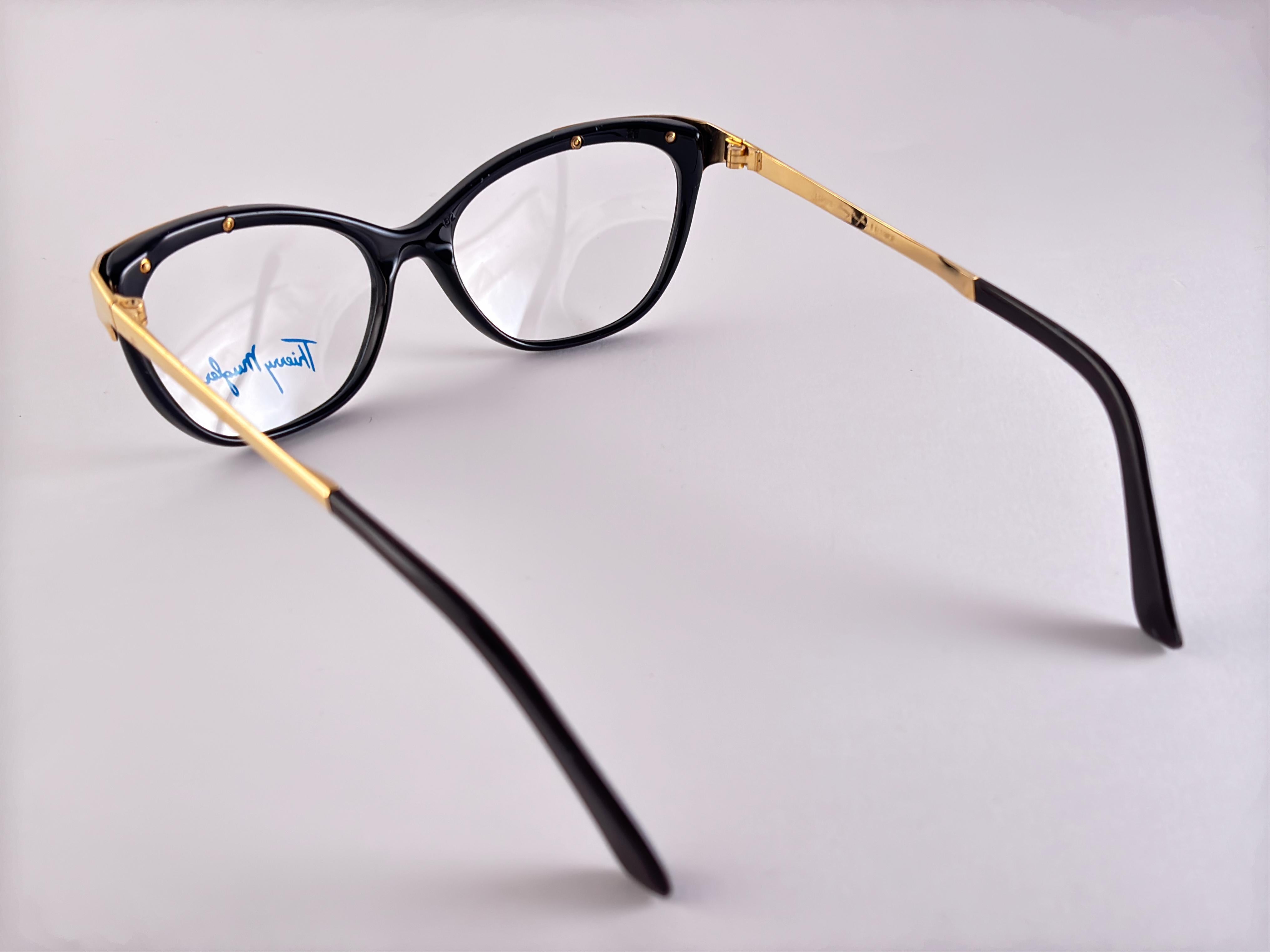 New Vintage Thierry Mugler Cat Eye 25723  1980's  Occhiali da sole In condizioni ottime in vendita a Baleares, Baleares