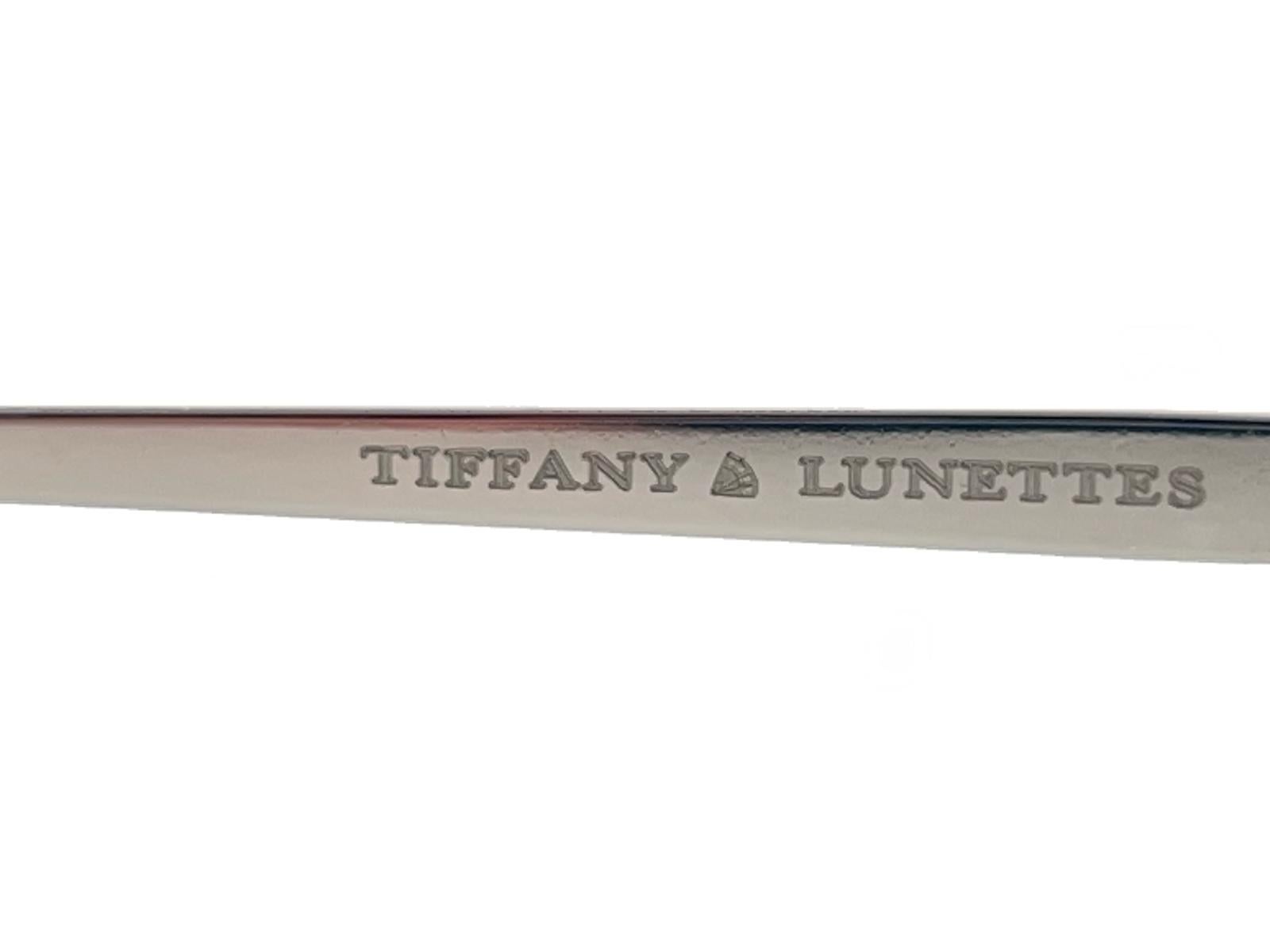 Nuevas gafas de sol vintage Tiffany T 387 ovaladas chapadas en oro con lentes verdes años 90 Italia en venta 5