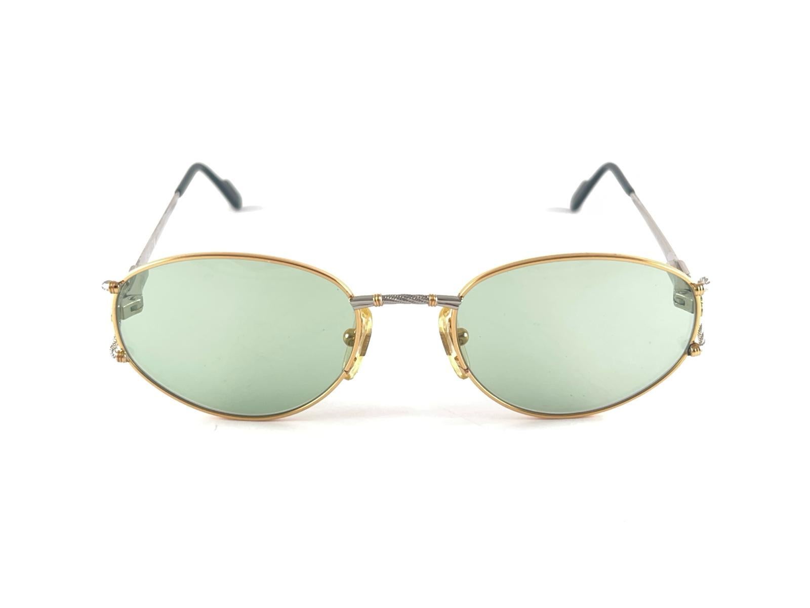 Nuevas gafas de sol vintage Tiffany T 387 ovaladas chapadas en oro con lentes verdes años 90 Italia Verde en venta