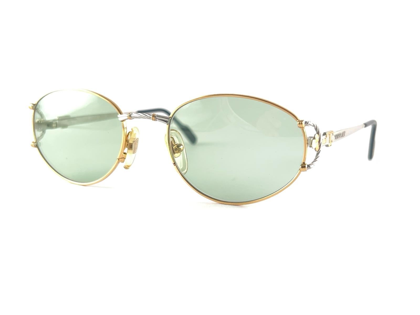 Women's or Men's New Vintage Tiffany T 387 Oval Gold Plated Green Lenses 90'S Sunglasses Italy For Sale