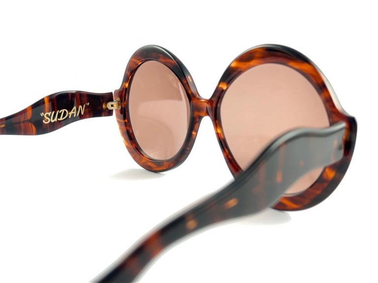 New Vintage Ultra Sudan H Brown Gradient Lens Oversized  display picture 1