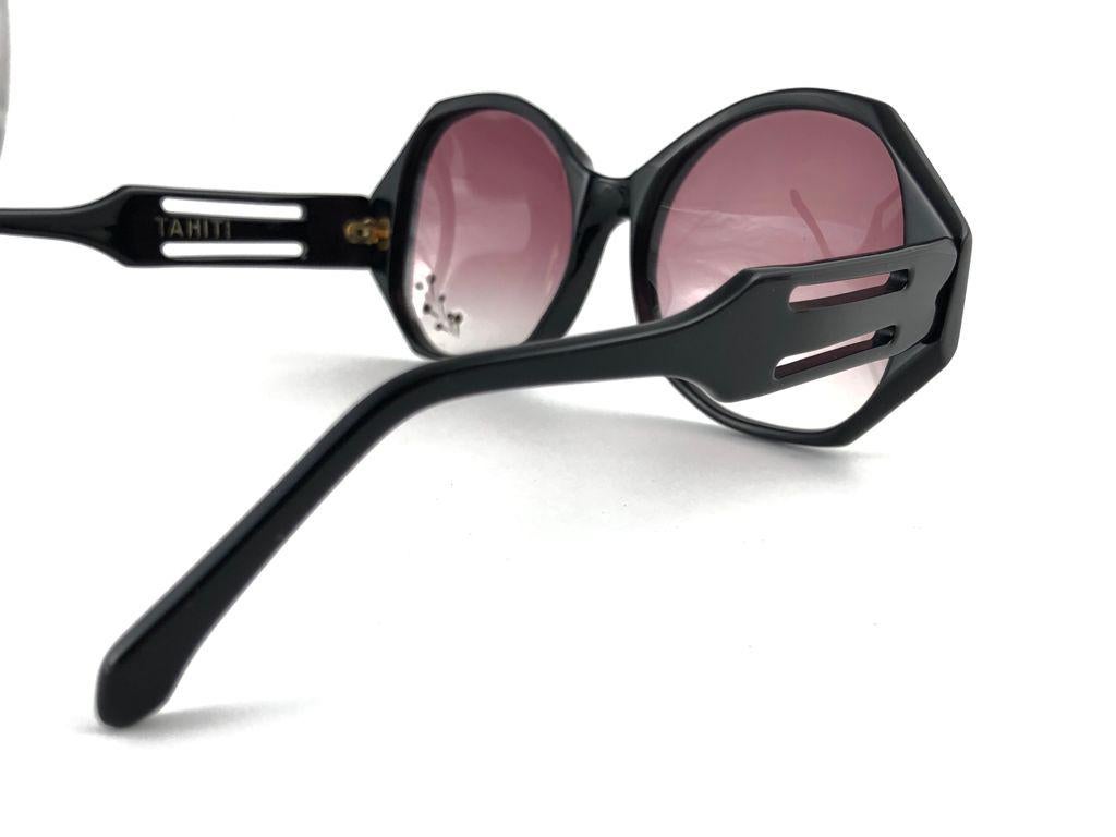 black sunglasses with rhinestones