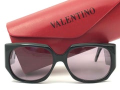 Neu Vintage Valentino 543 Schwarze schlanke Masken-Sonnenbrille 1980er Jahre Made in Italy