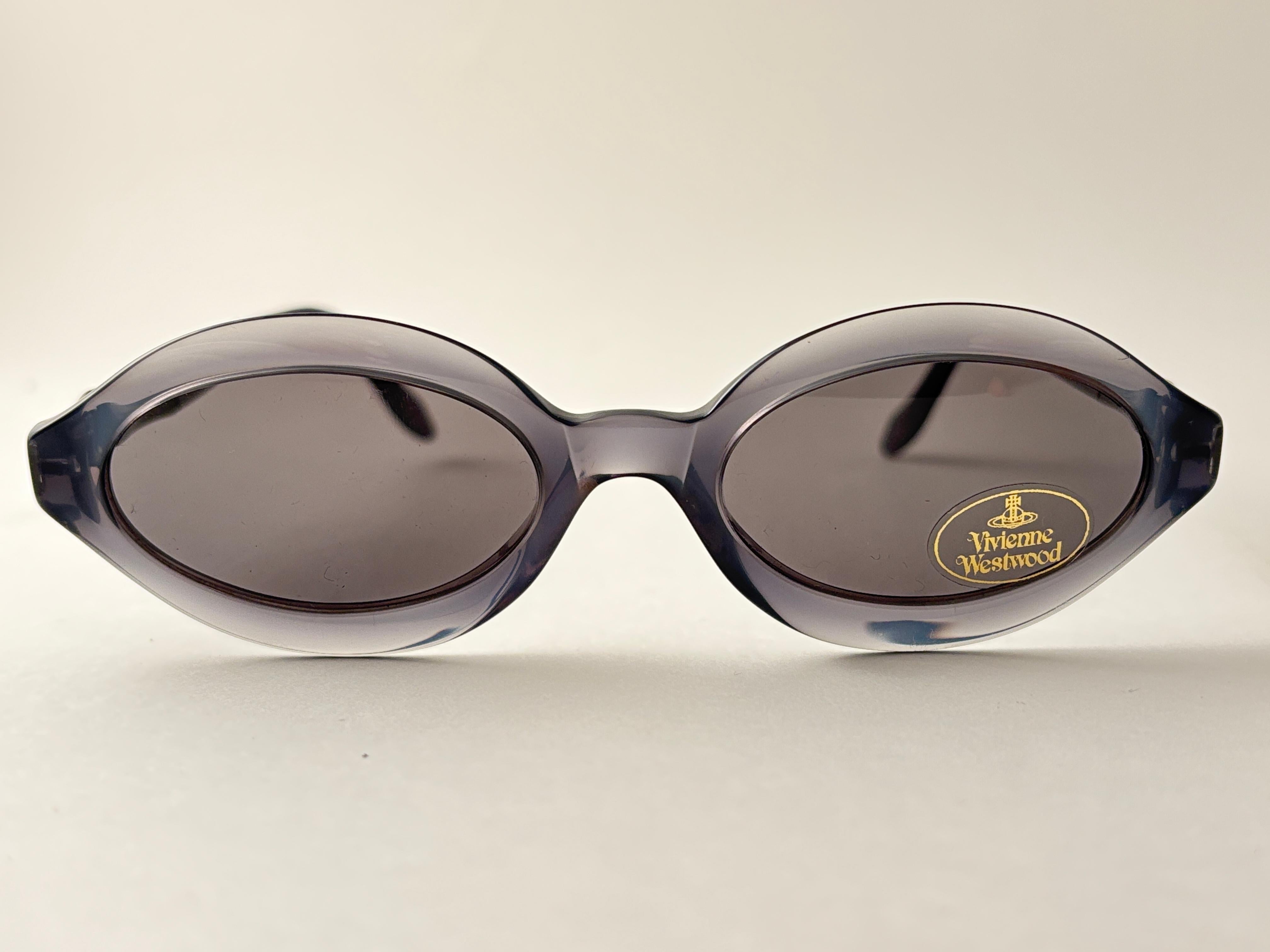 Nouveau Vintage Vivienne Westwood 