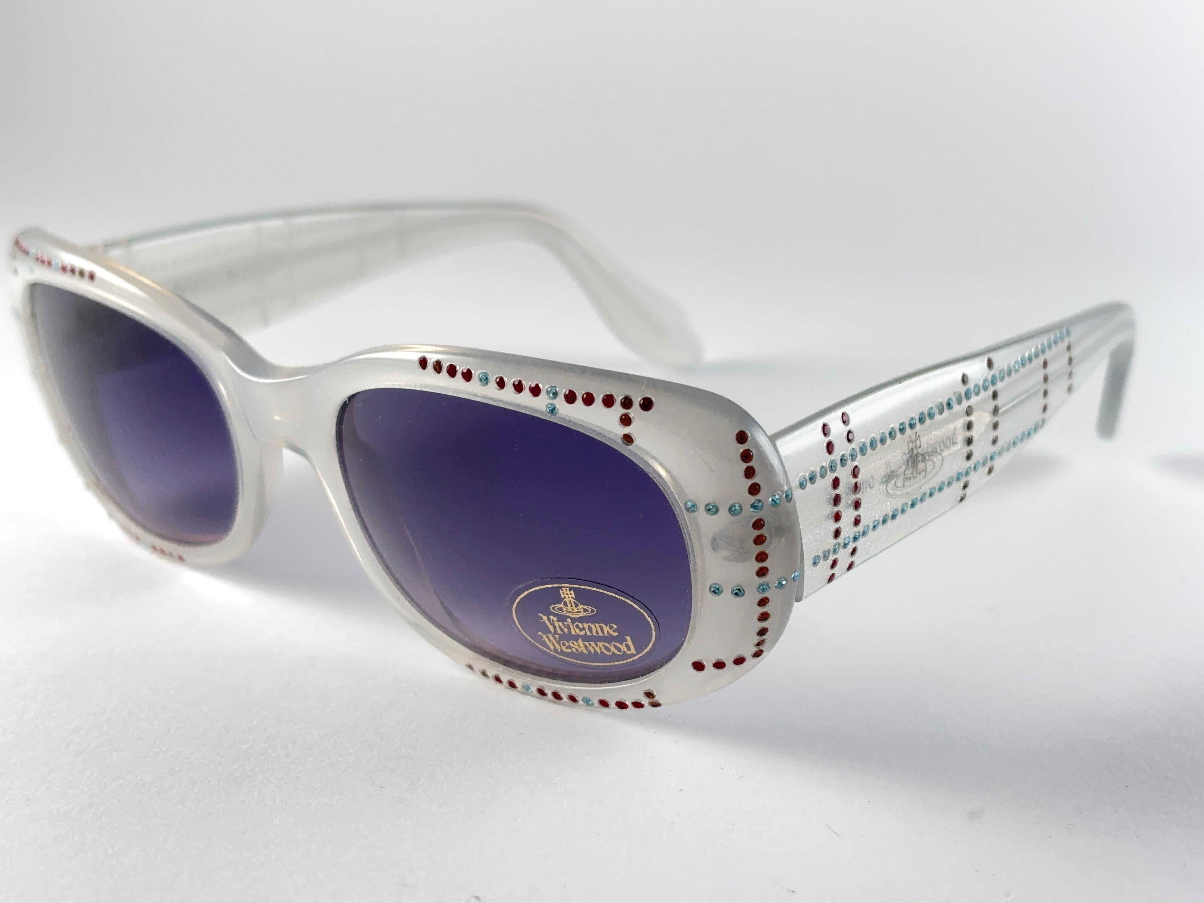 Nuovo Occhiali da sole vintage Vivienne Westwood Space Grey e strass in vendita 3