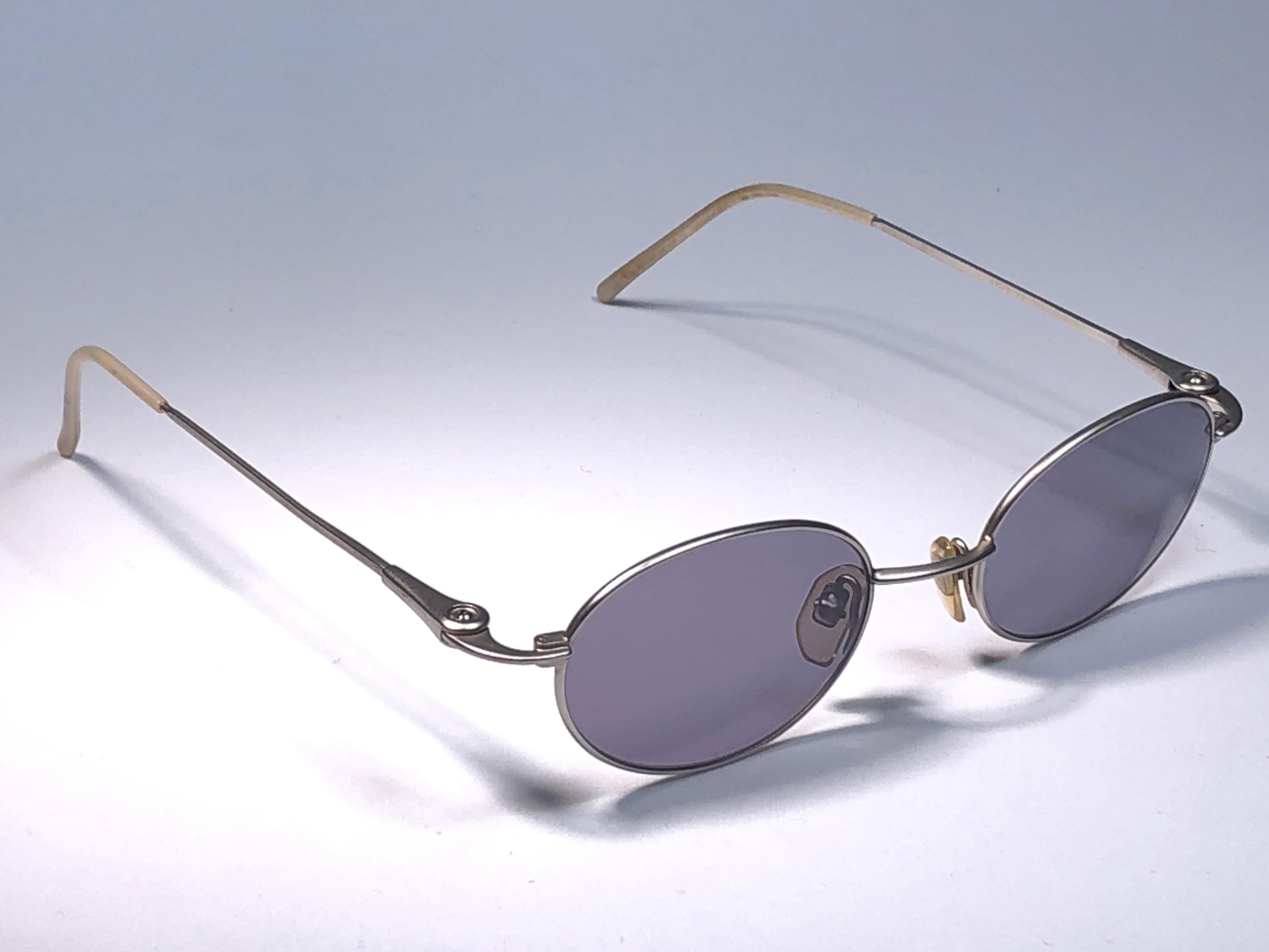 New Vintage Yohji Yamamoto 51 6101 Matte Silver  1990's Made in Japan Sunglasses In New Condition For Sale In Baleares, Baleares