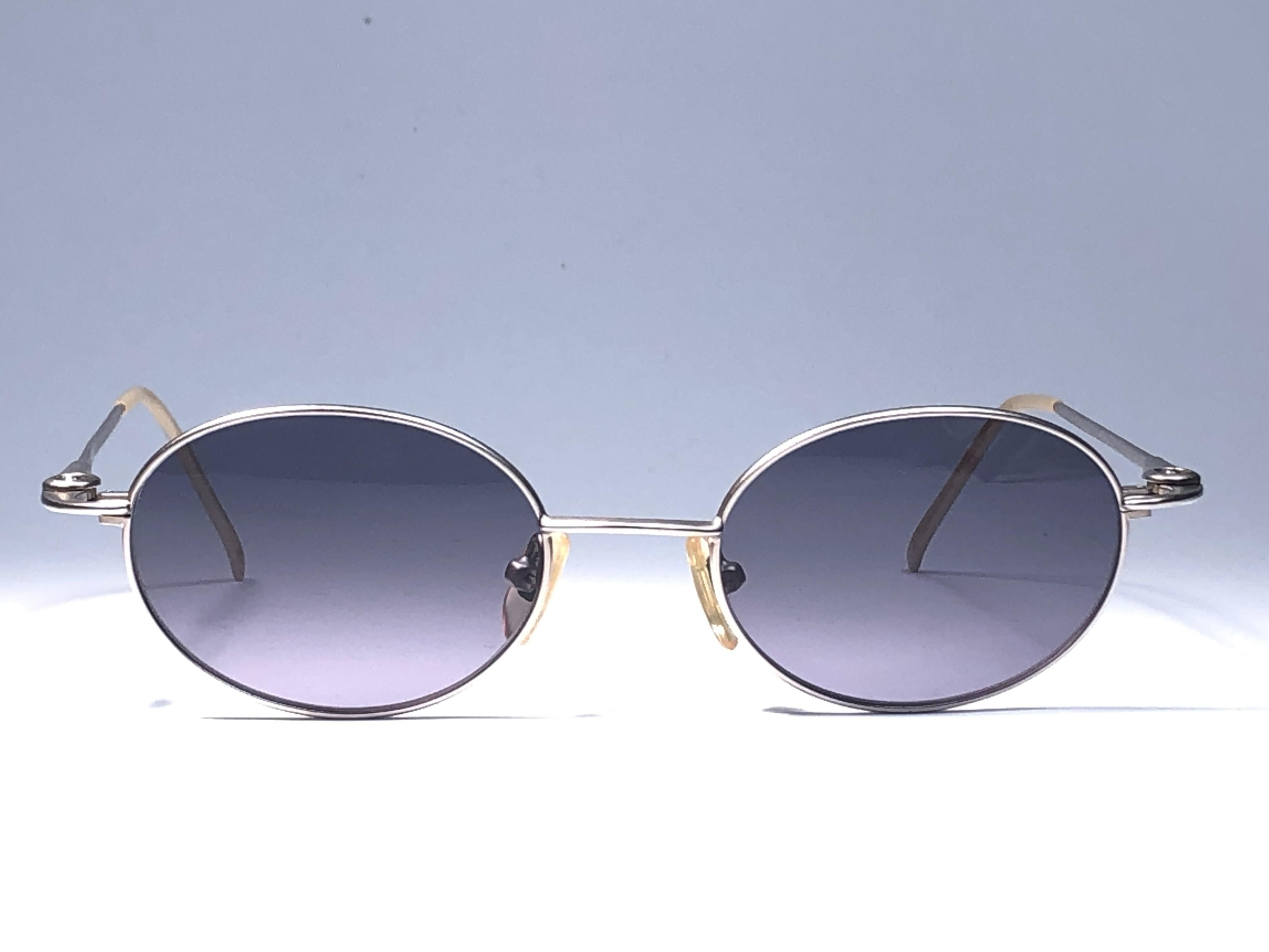 Women's or Men's New Vintage Yohji Yamamoto 51 6101 Matte Silver  1990's Made in Japan Sunglasses For Sale