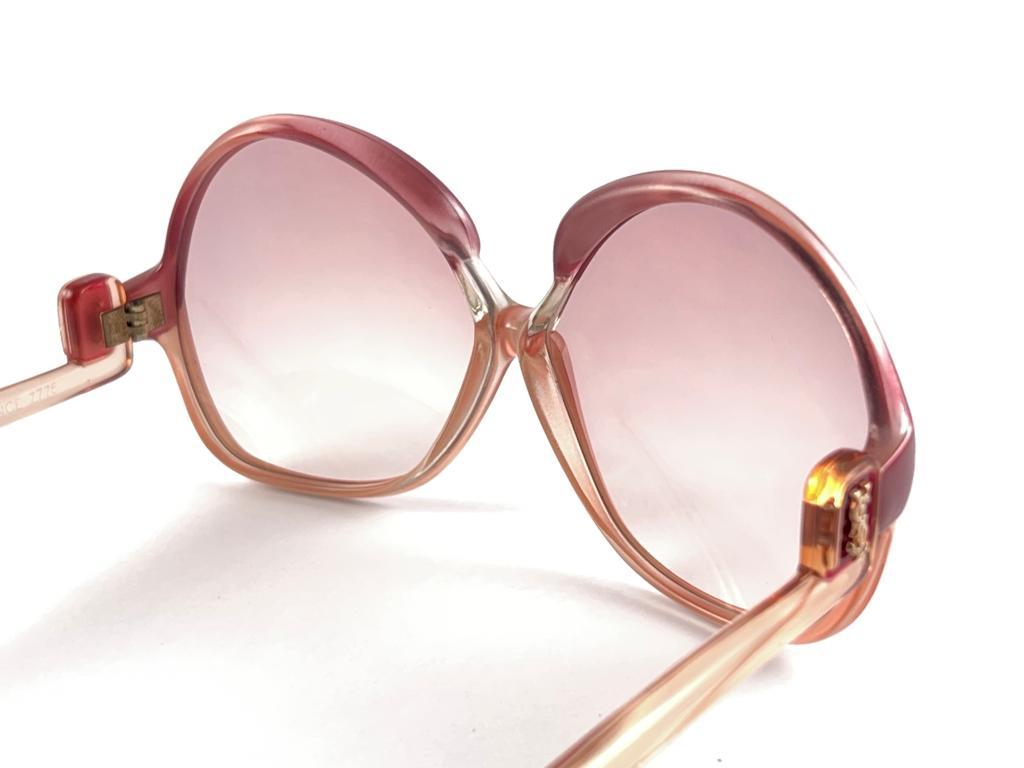 New Vintage Yves Saint Laurent Butterfly Pink & Burgundy 70's France Sunglasses  For Sale 4