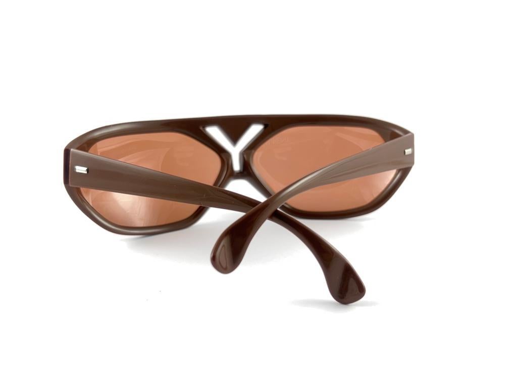 New Vintage Yves Saint Laurent Mocca YSL Bug Eye 1980 France Sunglasses For Sale 5