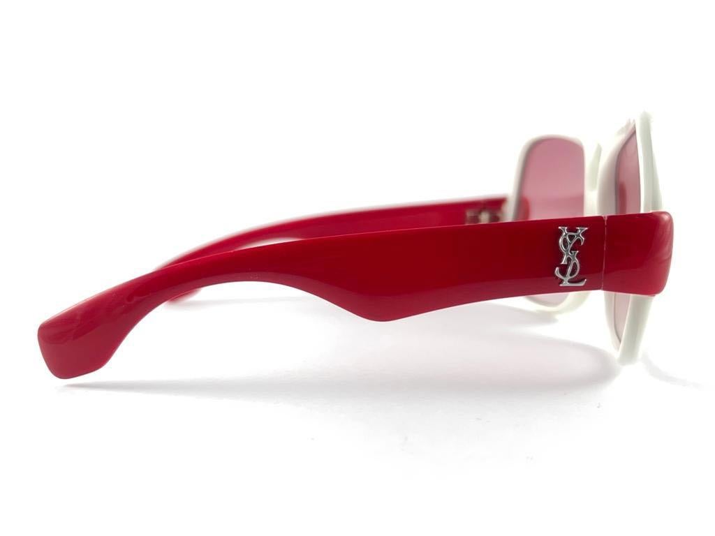 New Vintage Yves Saint Laurent YSL 545 White & Red 1970 France Sunglasses  For Sale 1