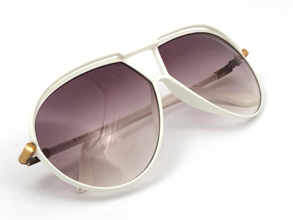 New Vintage Yves Saint Laurent YSL 8129 1980 Made in France Sunglasses For Sale 1