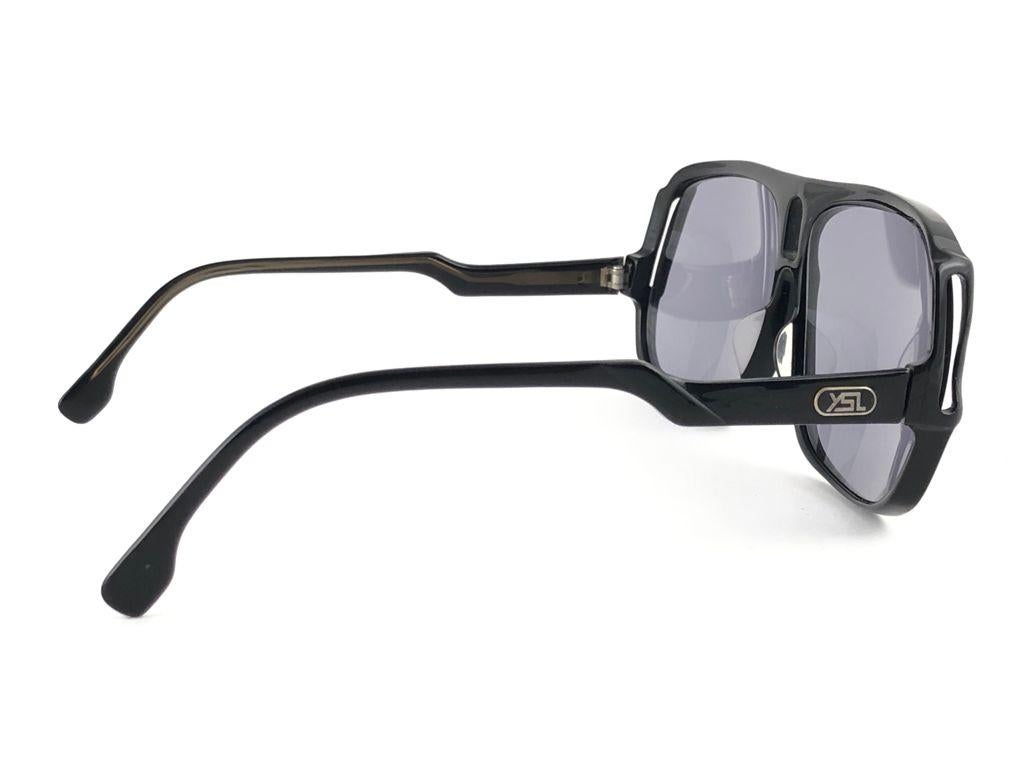 Yves Saint Laurent YSL: Vintage-Oversize-Schmuckstück, Übergröße  1980er Jahre Frankreich Sonnenbrille Herren im Angebot