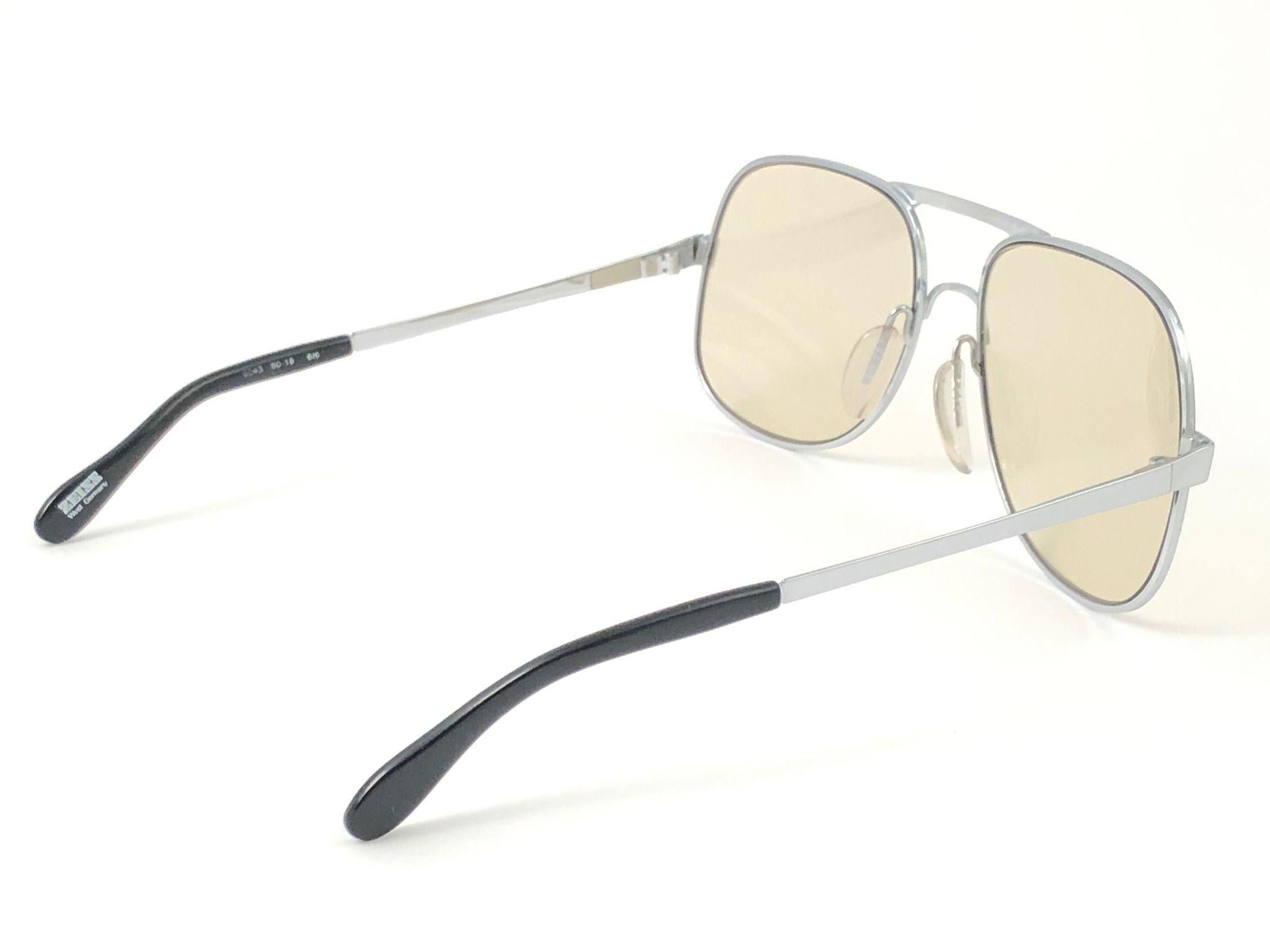 New Vintage Metzler Zeiss Umbramatic 2083 Oversized Sunglasses West Germany 80's For Sale 3