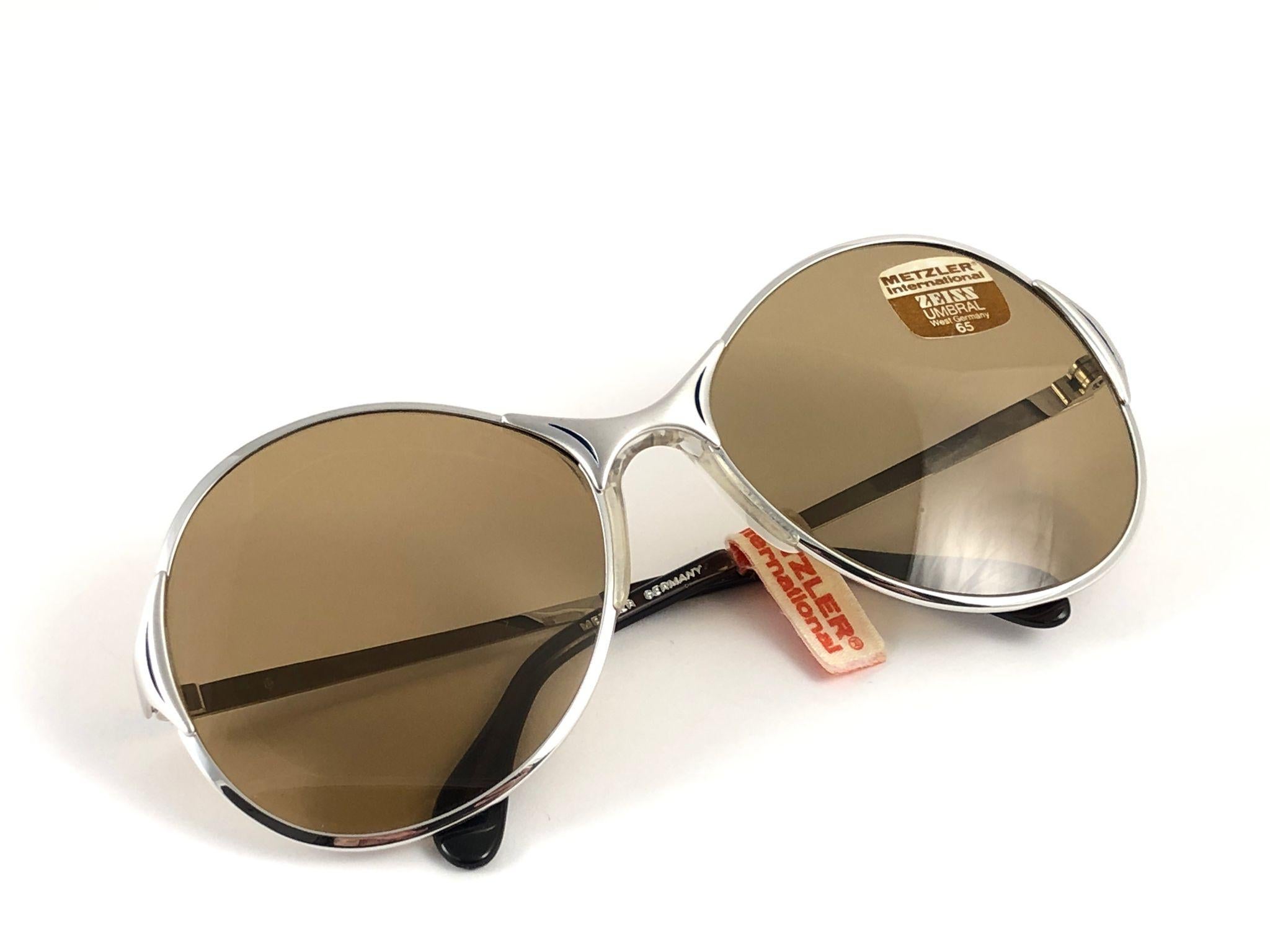 New Vintage Metzler Zeiss Umbramatic 65 Butterfly Sunglasses Made Germany 1980's For Sale 5