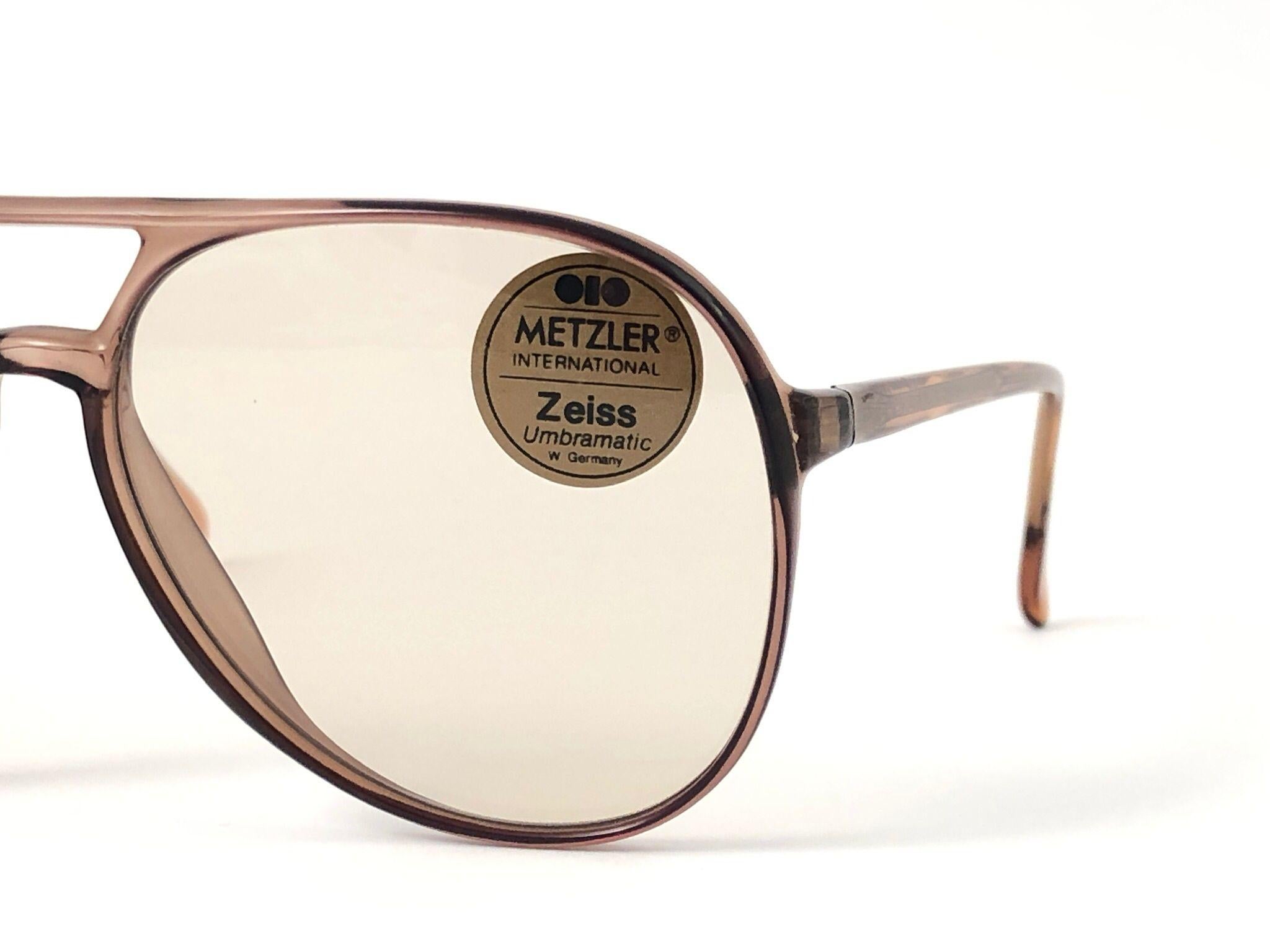 New Vintage Metzler Zeiss Umbramatic Aviator Sunglasses West Germany 1980's Excellent état - En vente à Baleares, Baleares