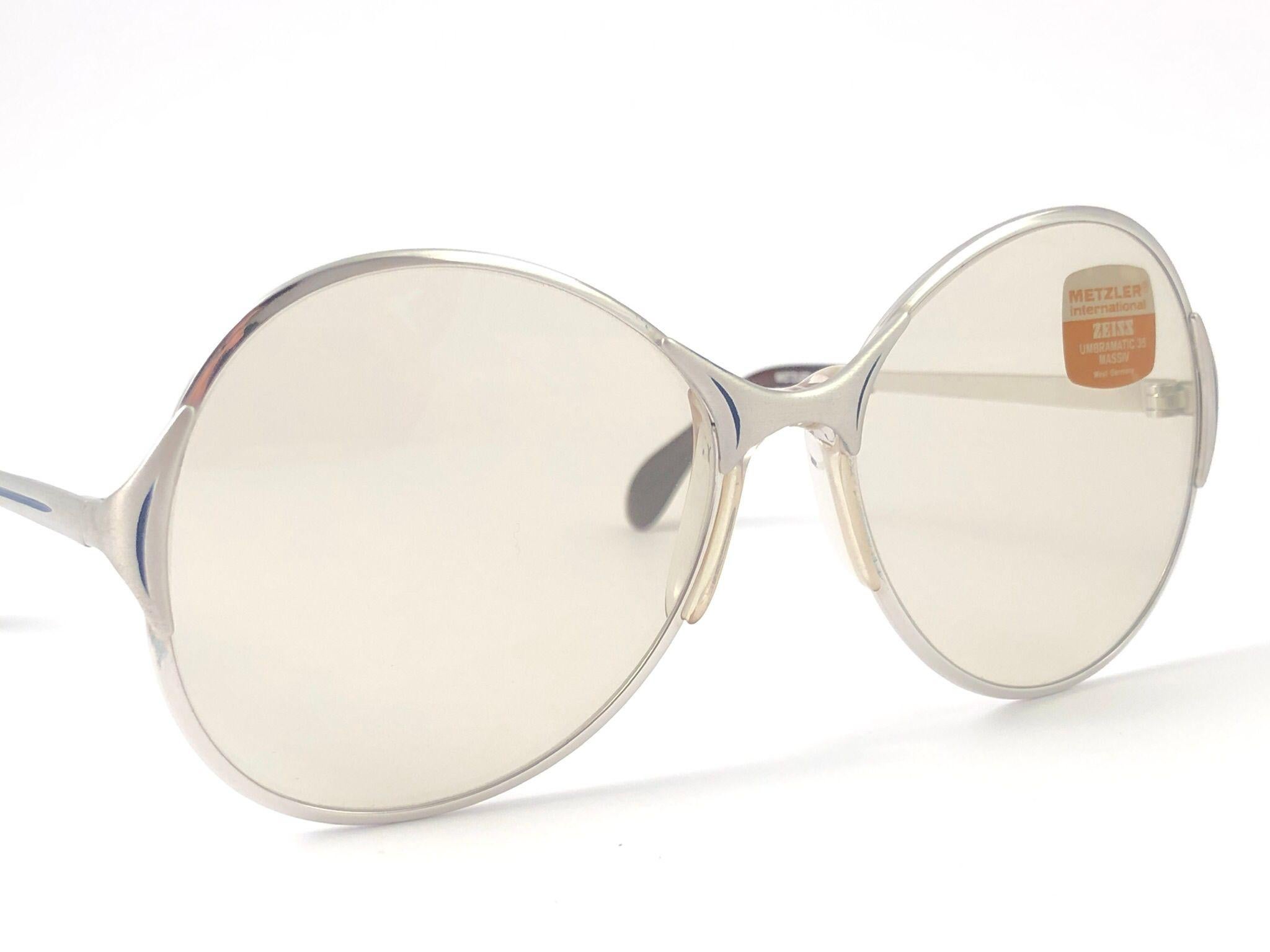 New Vintage Metzler Zeiss Umbramatic Butterfly Sunglasses West Germany 1980's For Sale 5