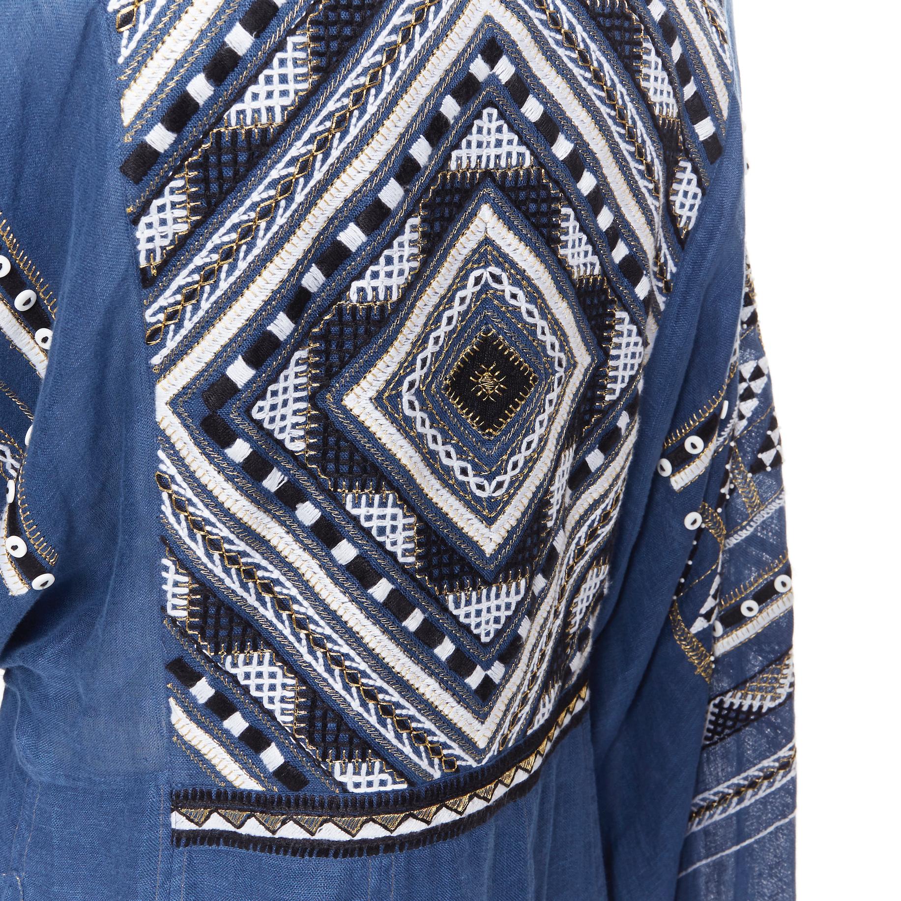 new VITA KIN blue Vyshyvanka embroidery bohemian folk wide sleeve mini dress S
Brand: Vita Kin
Designer: Vita Kin
Collection: SS19
Model Name / Style: Bohemian dress
Material: Linen
Color: Blue
Pattern: Geometric
Extra Detail: Plunge V-neckline.