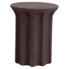 Tavolino New Volumes Echo PB in terracotta di Thomas Coward