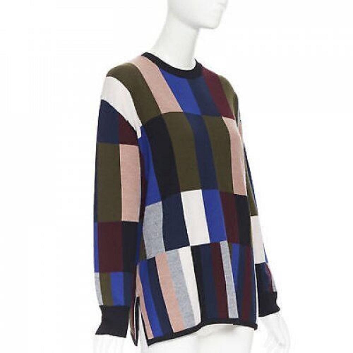 new VVB VICTORIA BECKHAM 100% wool graphic colorblocked oversized sweater UK8
Reference: TGAS/A04883
Brand: Victoria Beckham
Designer: Victoria Beckham
Model: Colorblocked sweater
Collection: Fall Winter 2018
Material: Wool
Color: