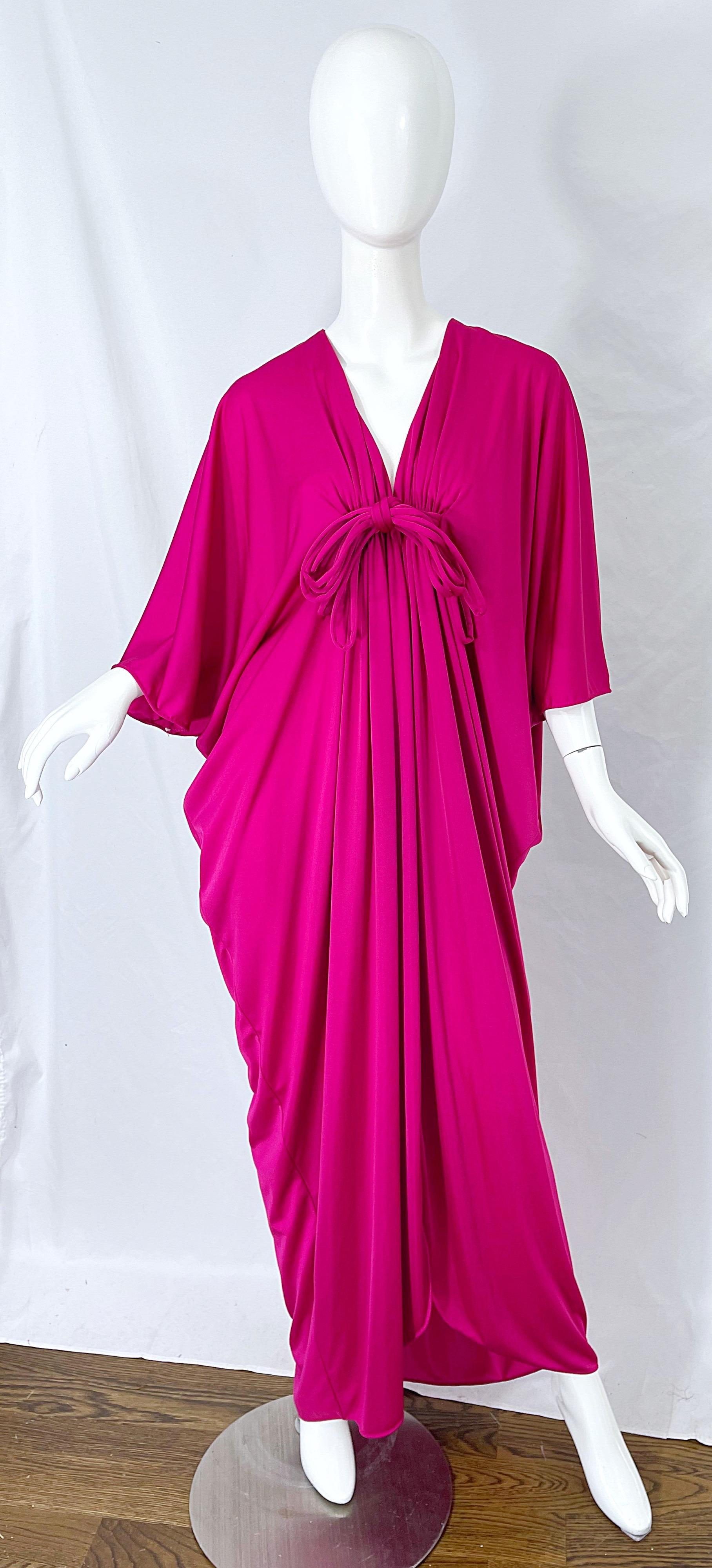 Gorgeous deadstock ( new with original store tags ) LUCIE ANN of BEVERLY HILLS hot pink / fuchsia / raspberry / cerise caftan maxi dress ! Super soft jersey material feels wonderful against the skin. Tie detail at center bust can be tied into a bow