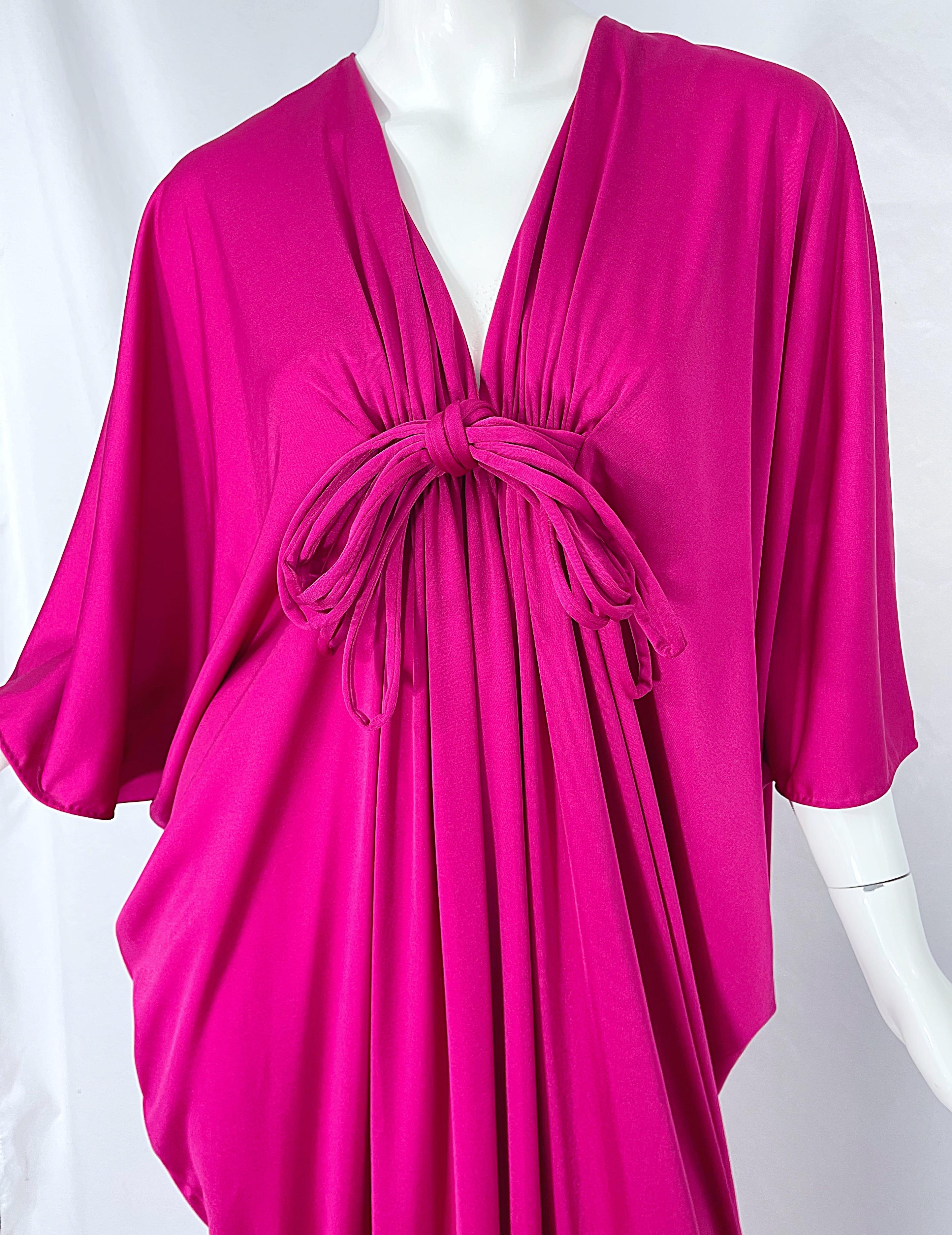 New w/ Tags 1970s Lucie Ann of Beverly Hills Hot Pink Cerise Vintage 70s Caftan In New Condition For Sale In San Diego, CA