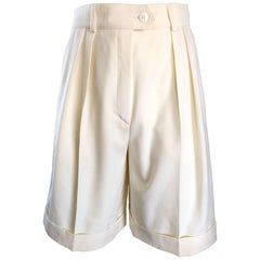 Neu mit Etikett Vintage Escada 1980er Elfenbein Wolle Vintage Wide Leg Culottes 80er Shorts