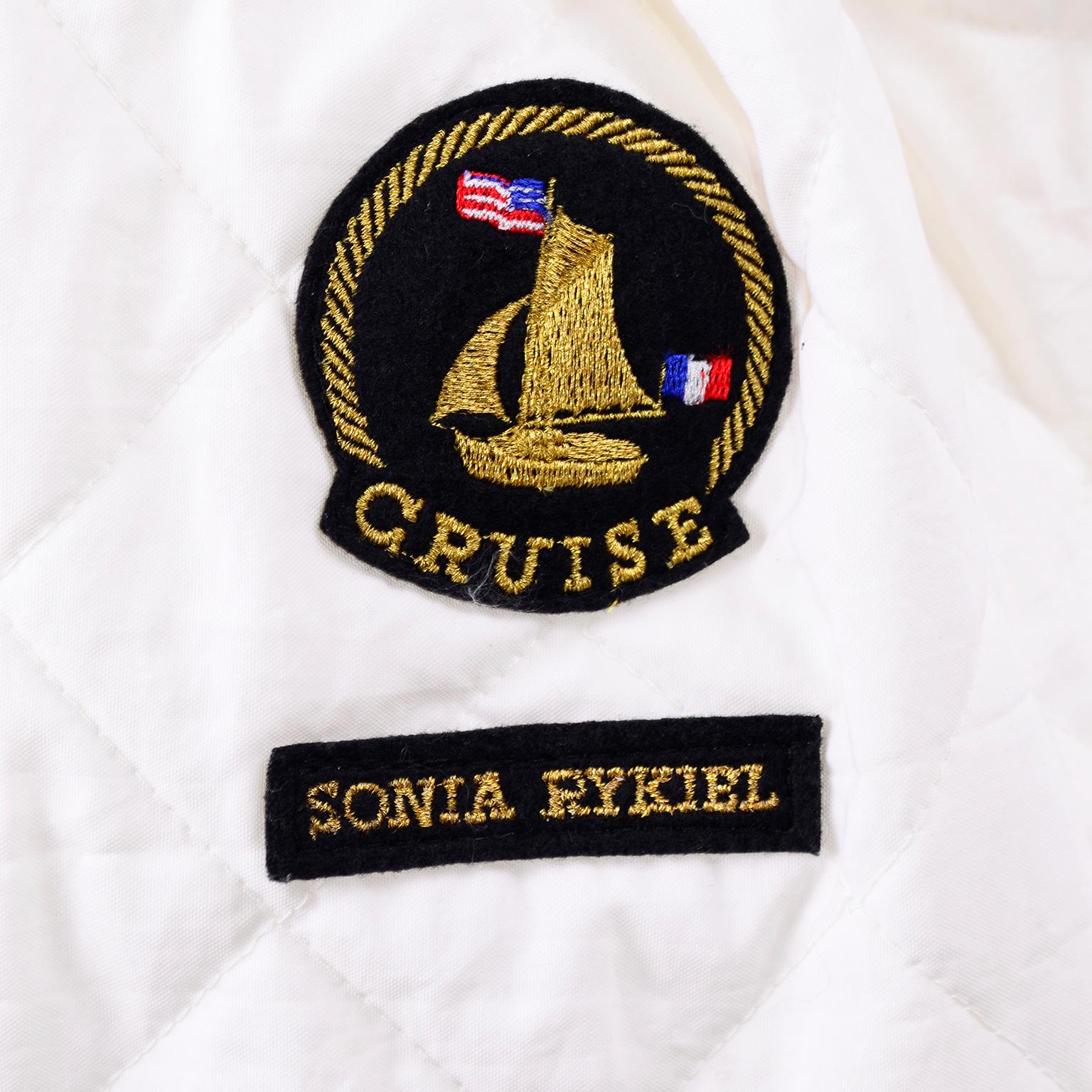 Neu mit Etiketten Vintage Sonia Rykiel Cruise Weiße gesteppte Rucksack-Tasche mit Kordelzug mit Kordelzug im Angebot 4