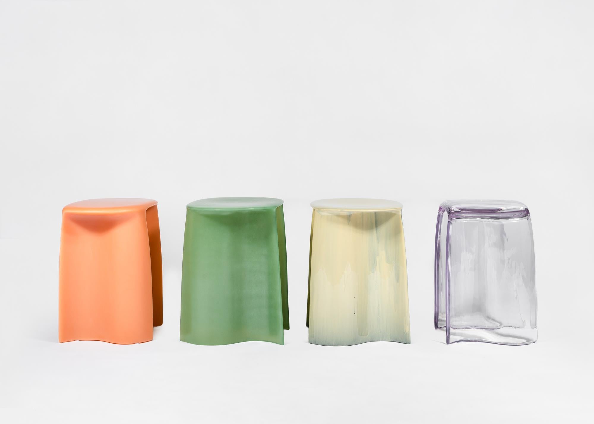 New Wave Liquid Stool - Peach by Studio Lukas Cober In New Condition For Sale In Antwerpen, BE