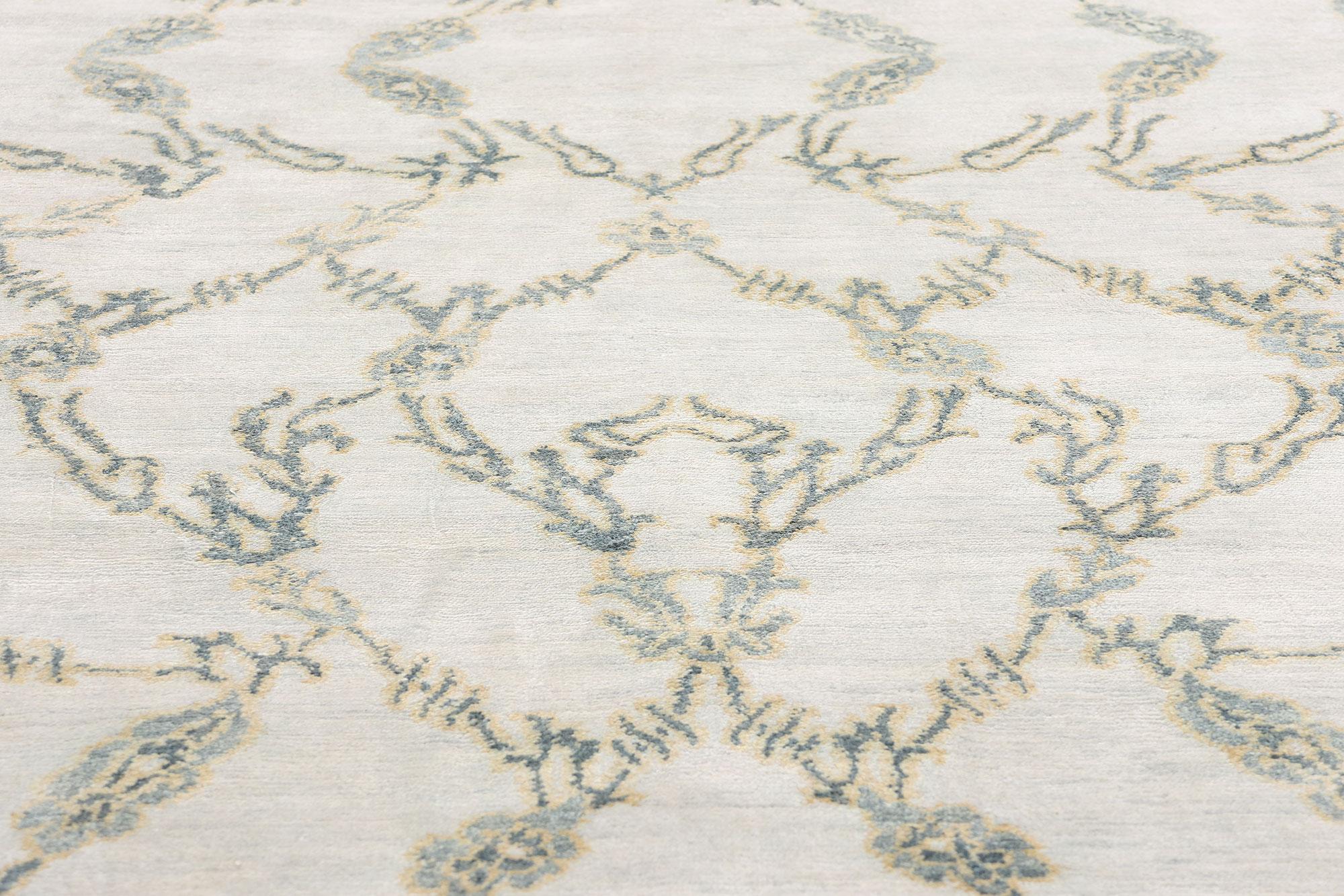 New Whispers of Nature Organic Modern Silk Carpet In New Condition For Sale In Dallas, TX