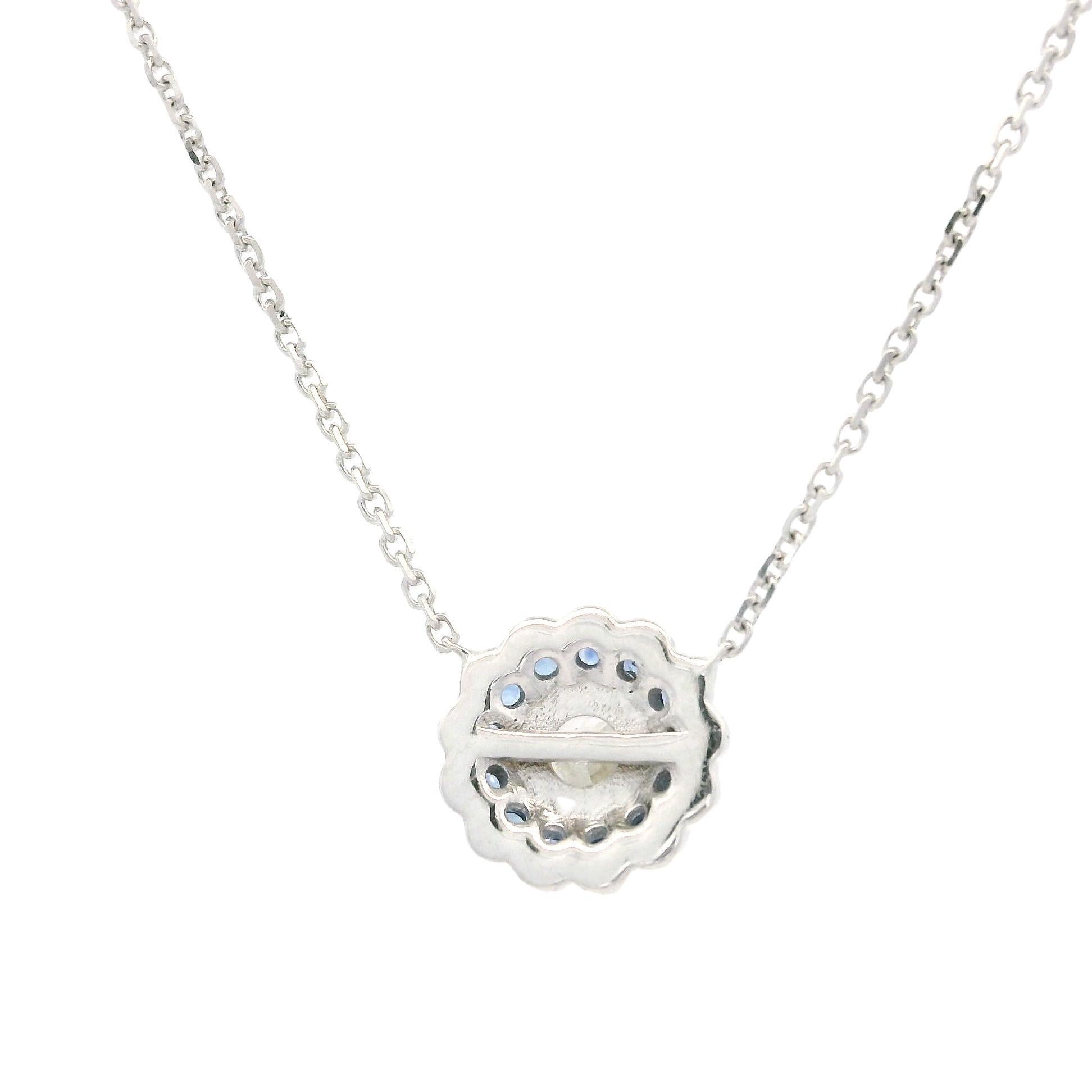 New White Gold 0.91ct Round Diamond w/ Sapphire Flower Halo Pendant Necklace For Sale 5
