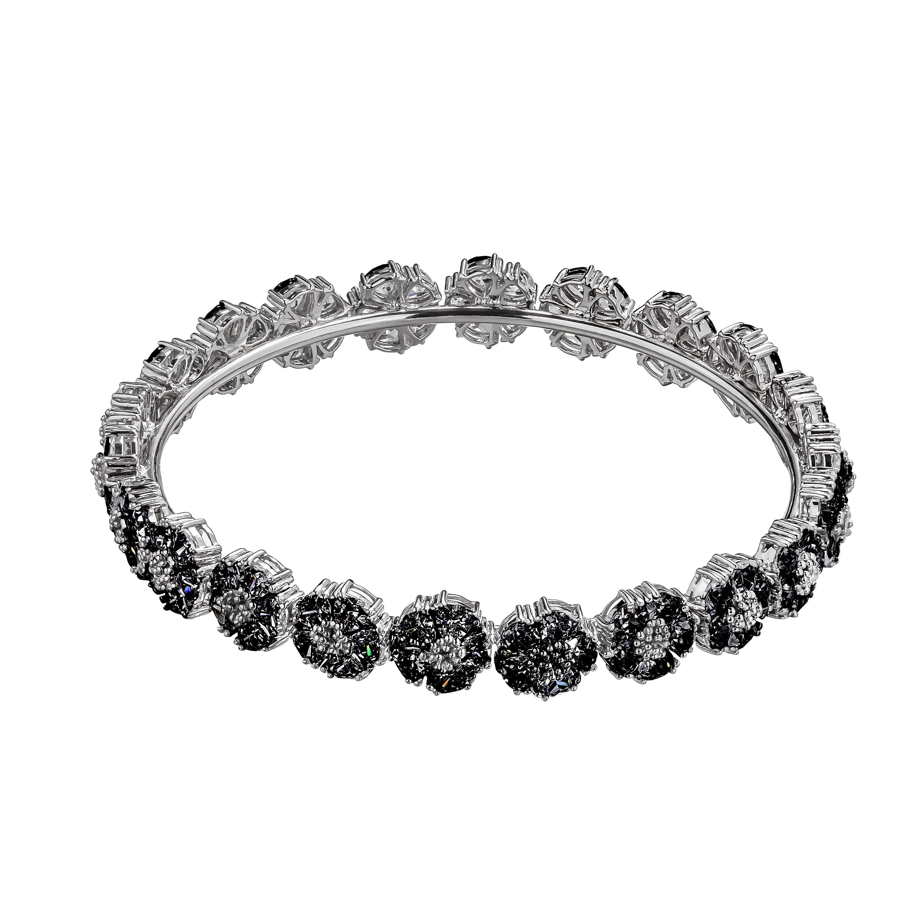 Modern White Topaz Blossom Gemstone Wraparound Bracelet For Sale