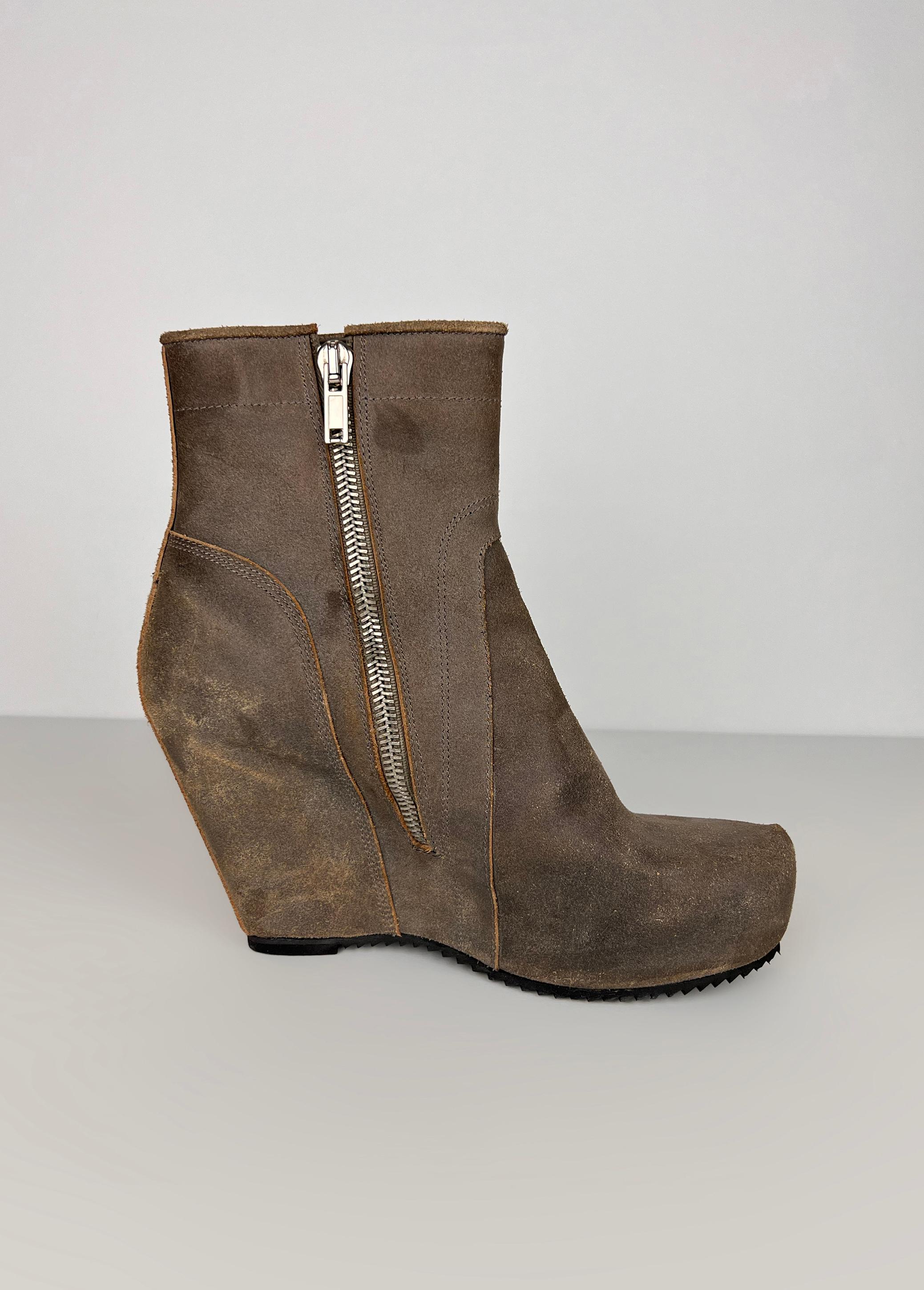New with box Rick Owens wedge zipped leather boots For Sale 4