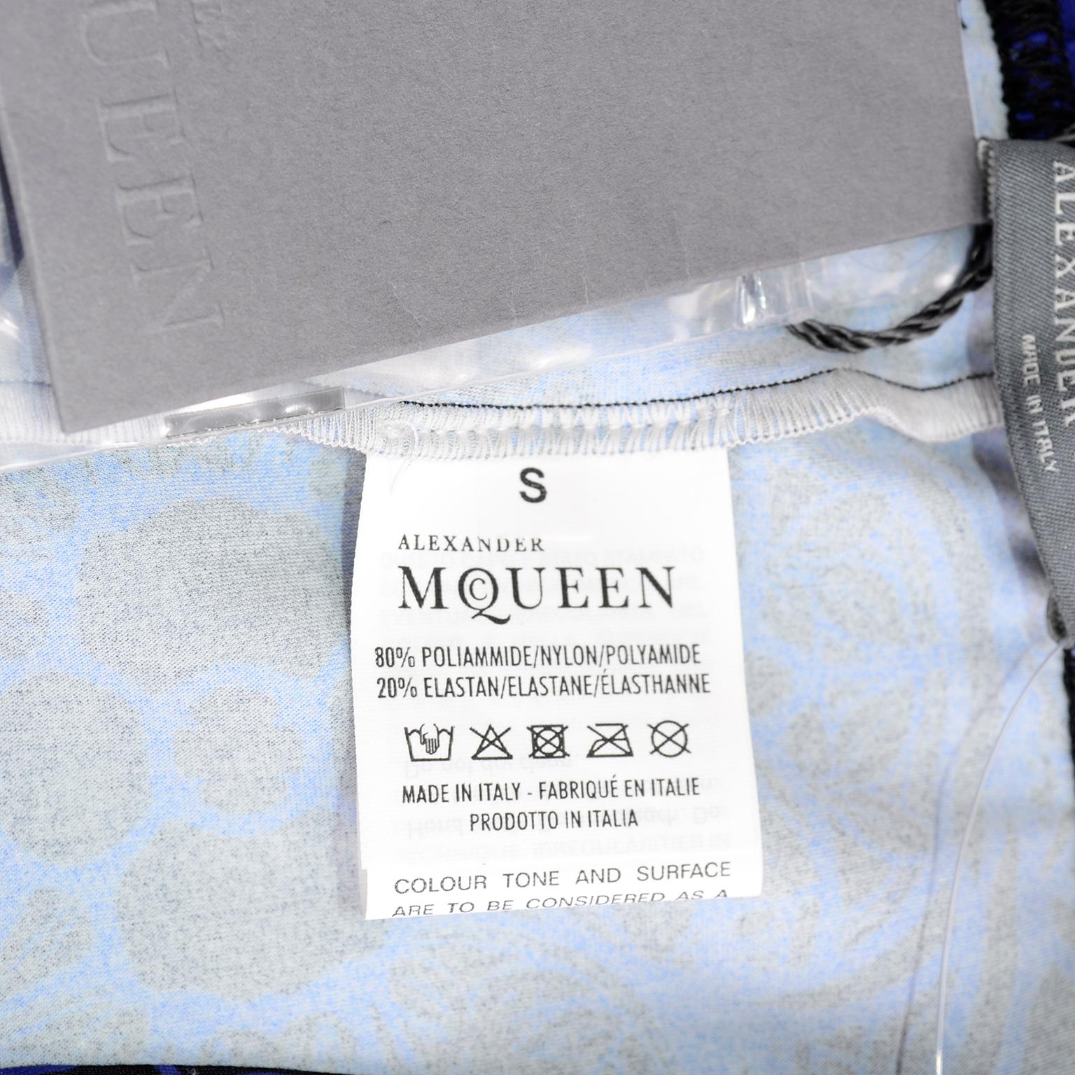 Alexander McQueen Leggings à imprimé abstrait bleu et noir, Neuf avec étiquettes en vente 8