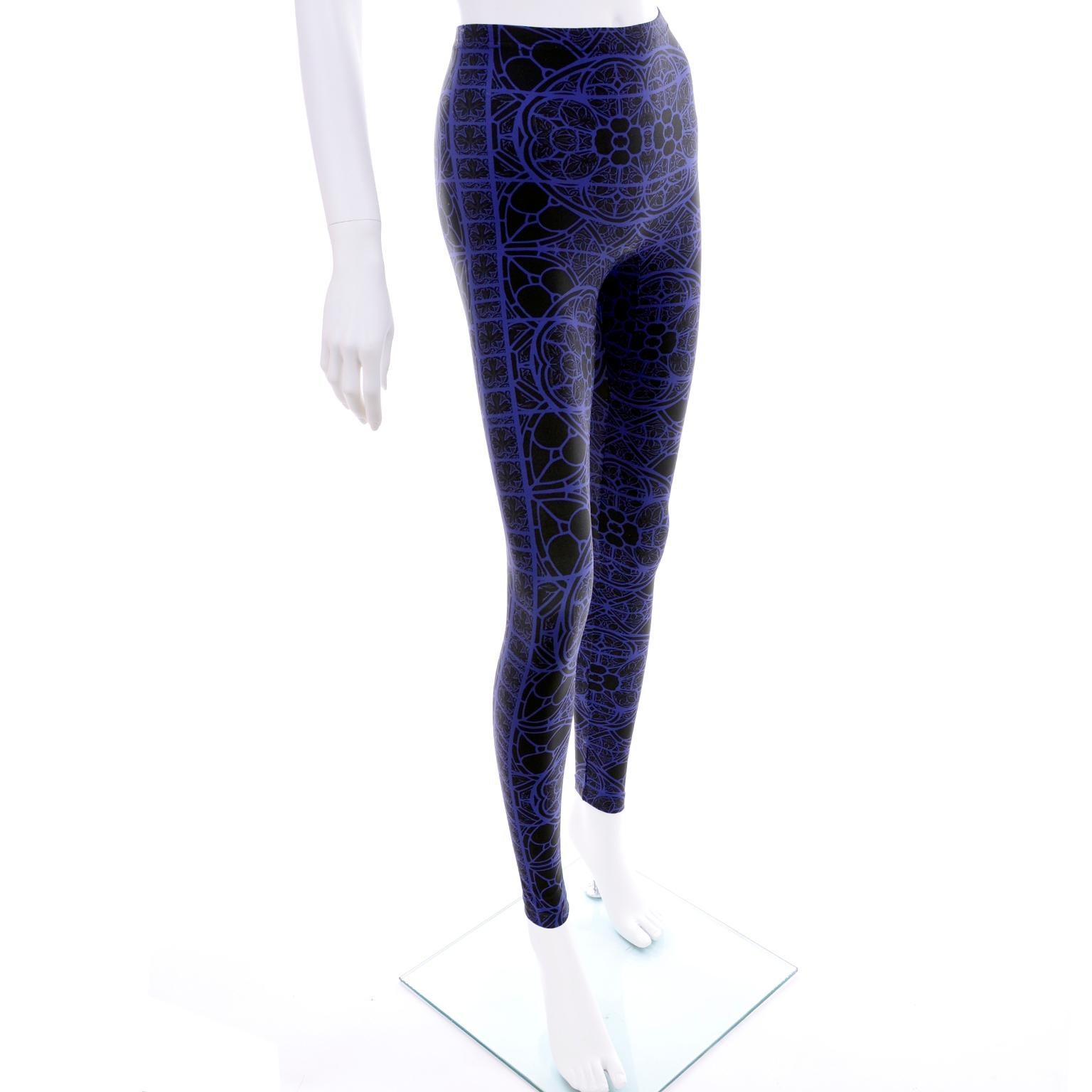 Women's or Men's New With Tags Alexander McQueen Blue & Black Abstract Print Leggings For Sale