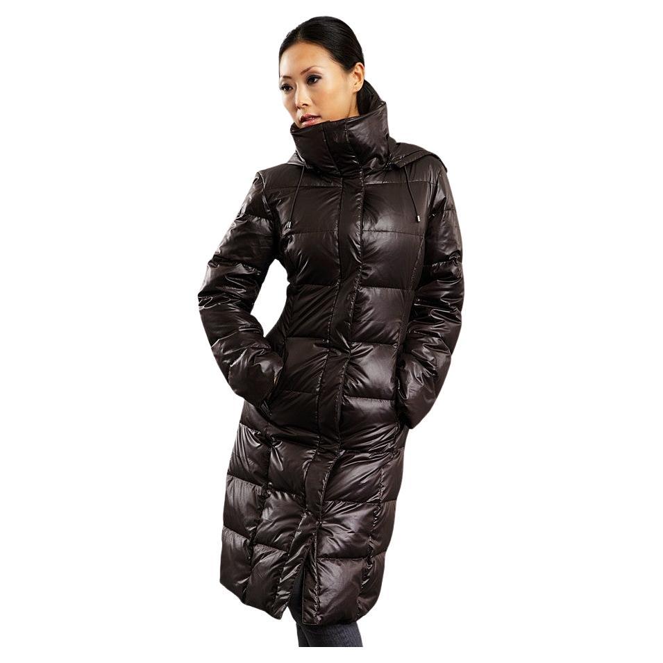 Nuovo cappotto in piuma Kenneth Cole Chocolate Brown

Dimensioni: Medio
Nuovo di zecca con etichette
* Bella in marrone cioccolato
* Cappotto super caldo con imbottitura in piuma d'anatra e uccelli d'acqua
* Design/One complessivo trapuntato
*