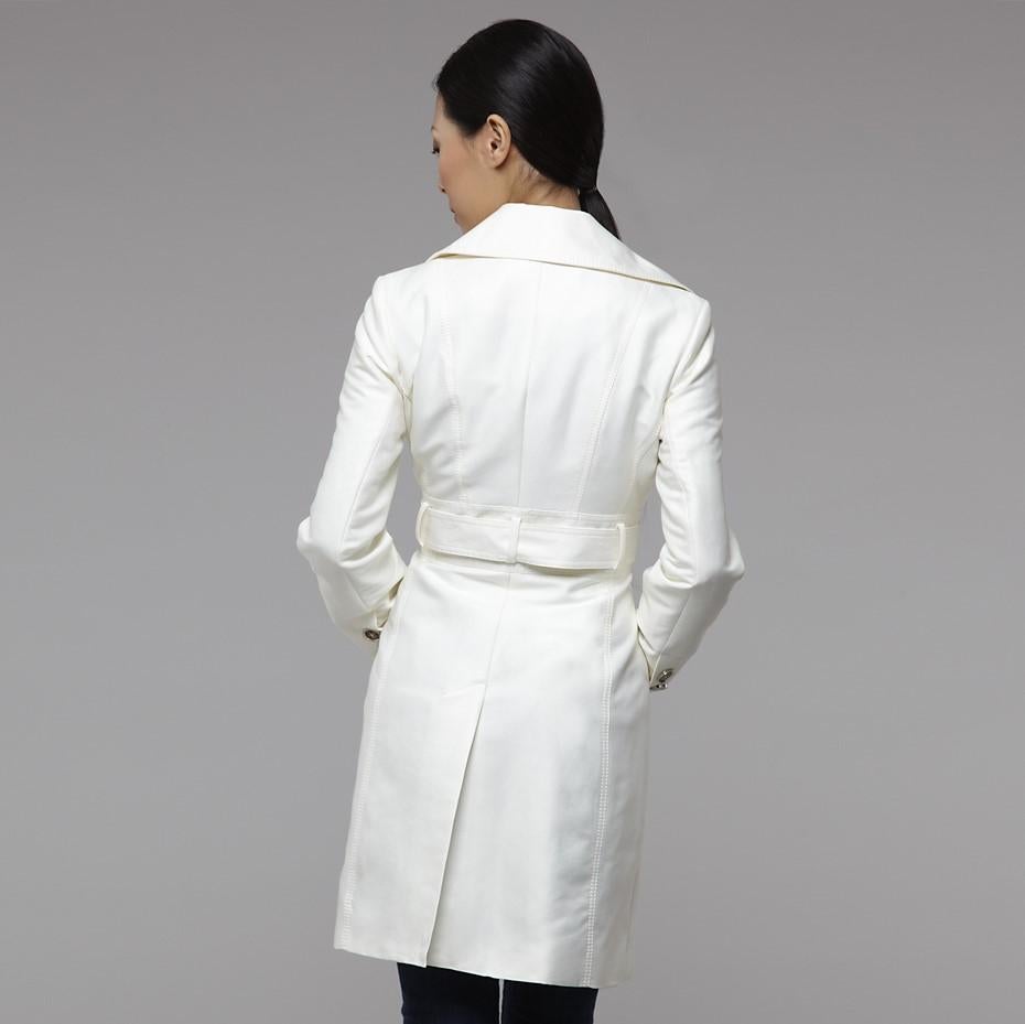 Donna New With Tags Kenneth Cole White Sateen Jacket Trench Coat Size: Small in vendita