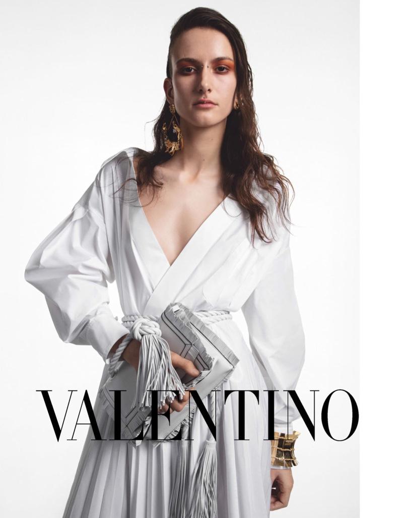 Women's New With Tags Valentino Spring 2020 Leather Runway Bag $2595