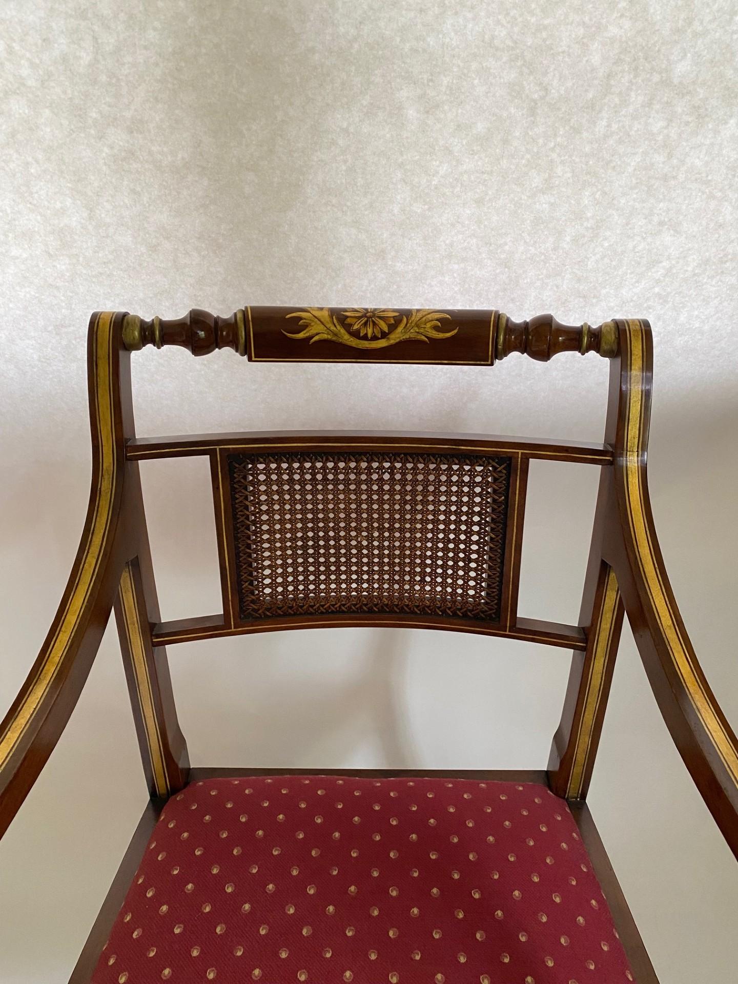 Inglese NEW Wood & Hogan Poltrona in finto palissandro Regency Stle con decorazioni dorate in vendita